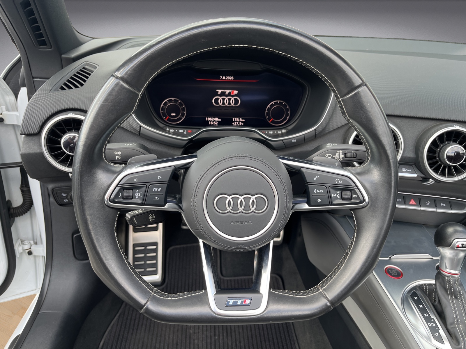 AUDI TTS Roadster 2.0 TFSI quattro S-Tronic-image-10