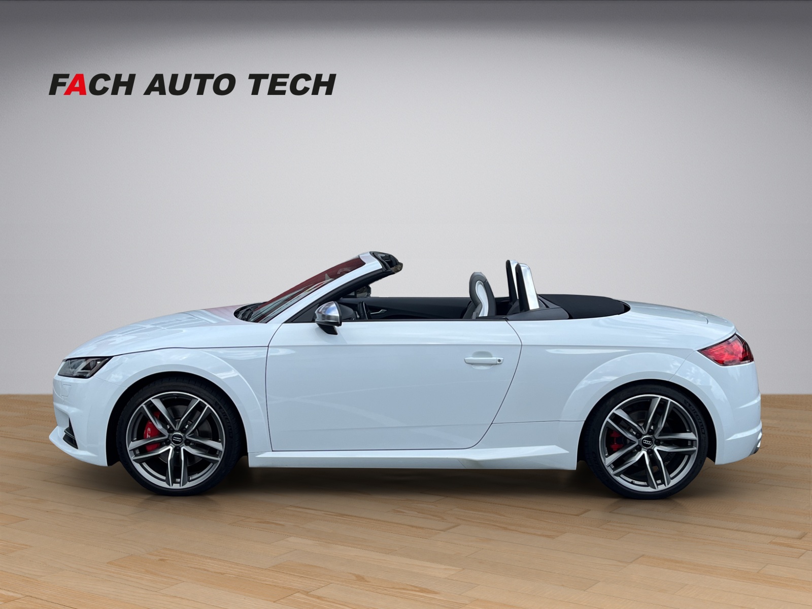 AUDI TTS Roadster 2.0 TFSI quattro S-Tronic-image-2