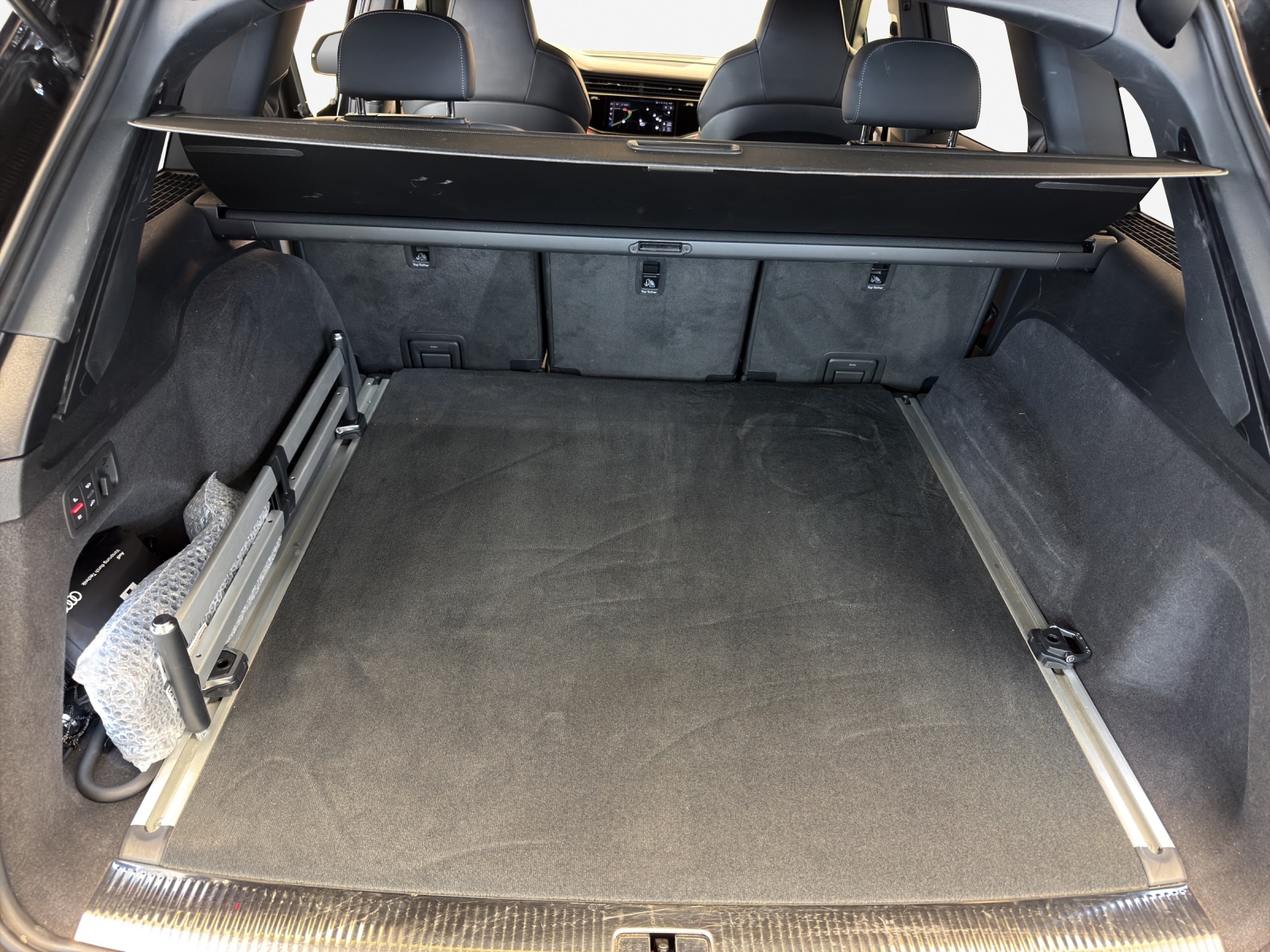 AUDI Q7 SUV TFSI e quattro 290 kW S line tiptronic-image-12