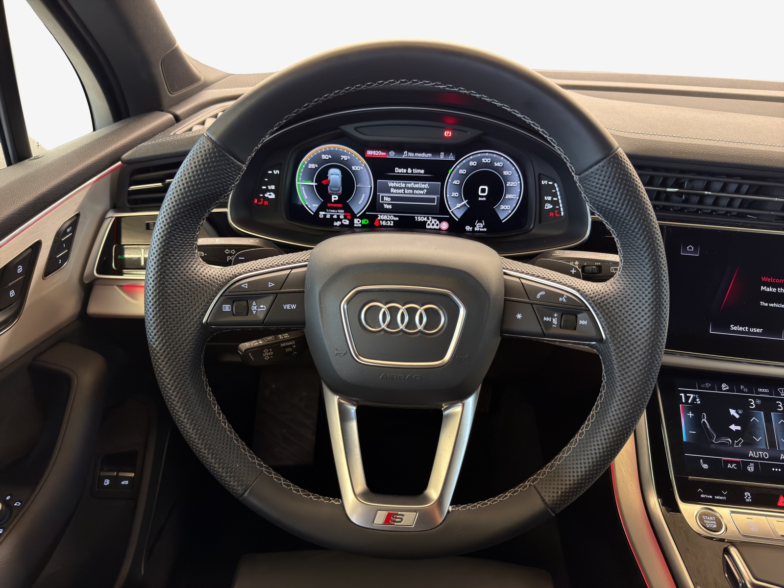 AUDI Q7 SUV TFSI e quattro 290 kW S line tiptronic-image-9