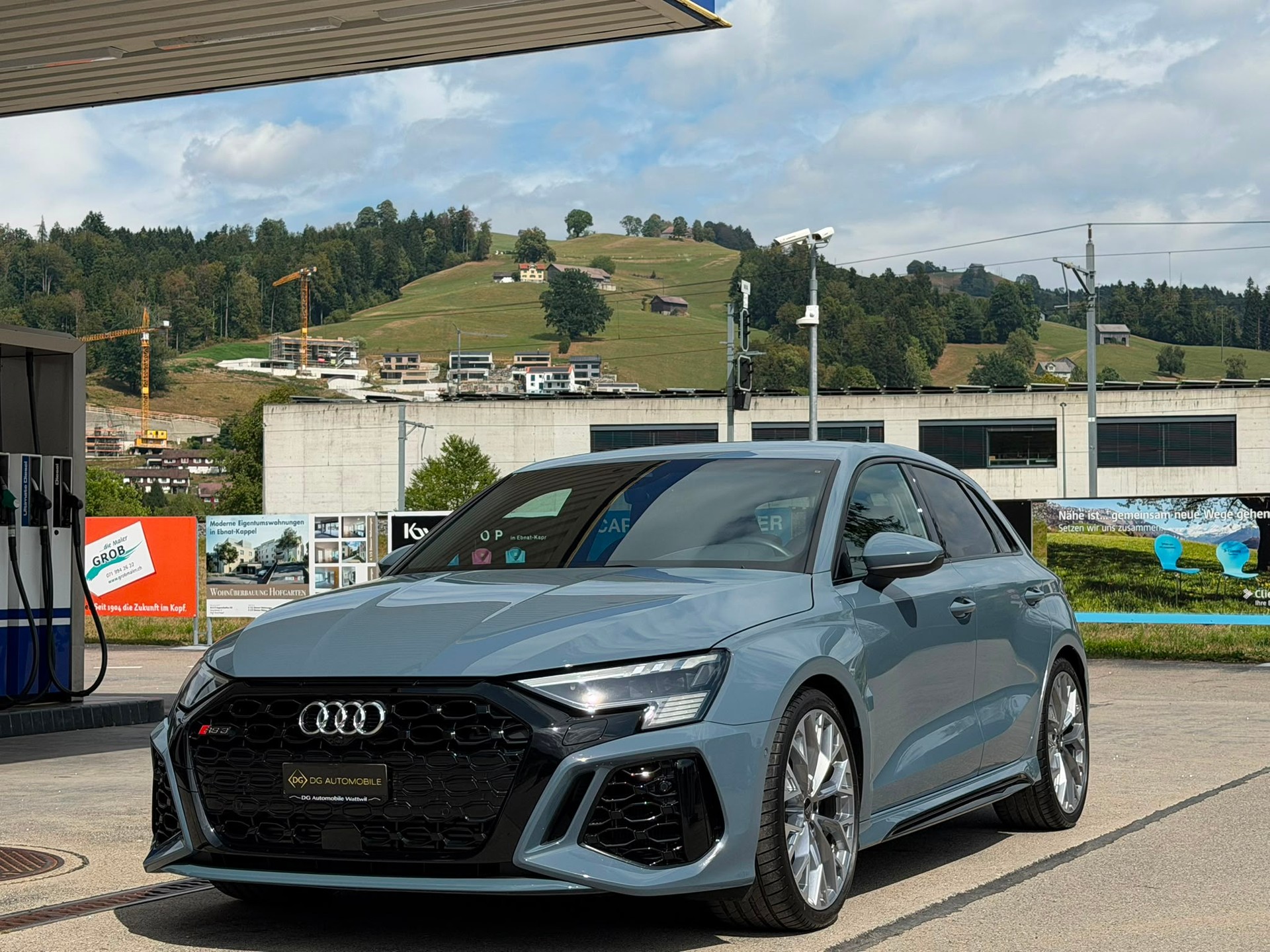 AUDI RS3 Sportback 2.5 TSI quattro S-tronic *Top Zustand**Top Ausstattung**8-Fach bereift*-image-0