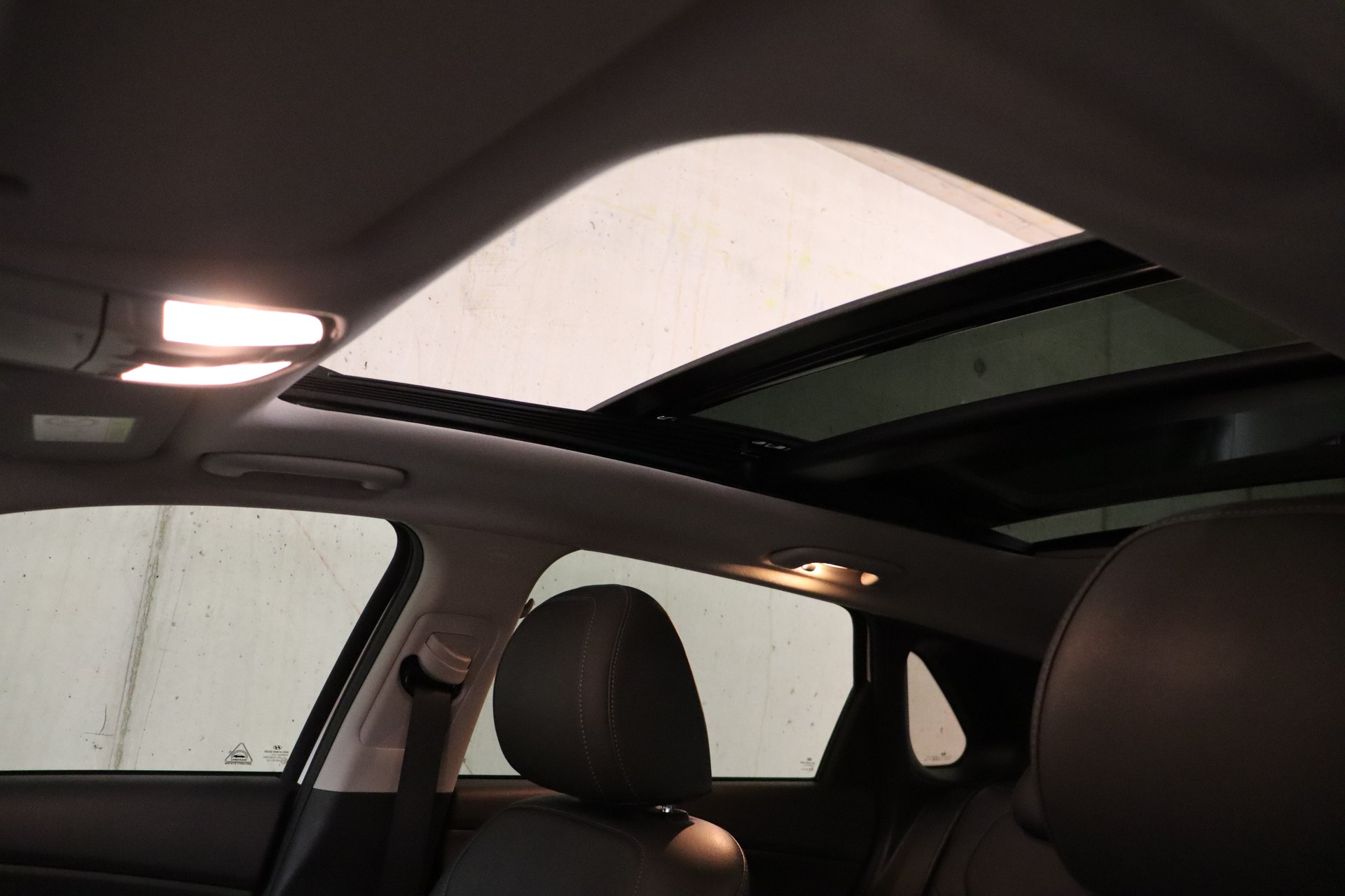 HYUNDAI i30 1.4 T-GDi Origo-image-11