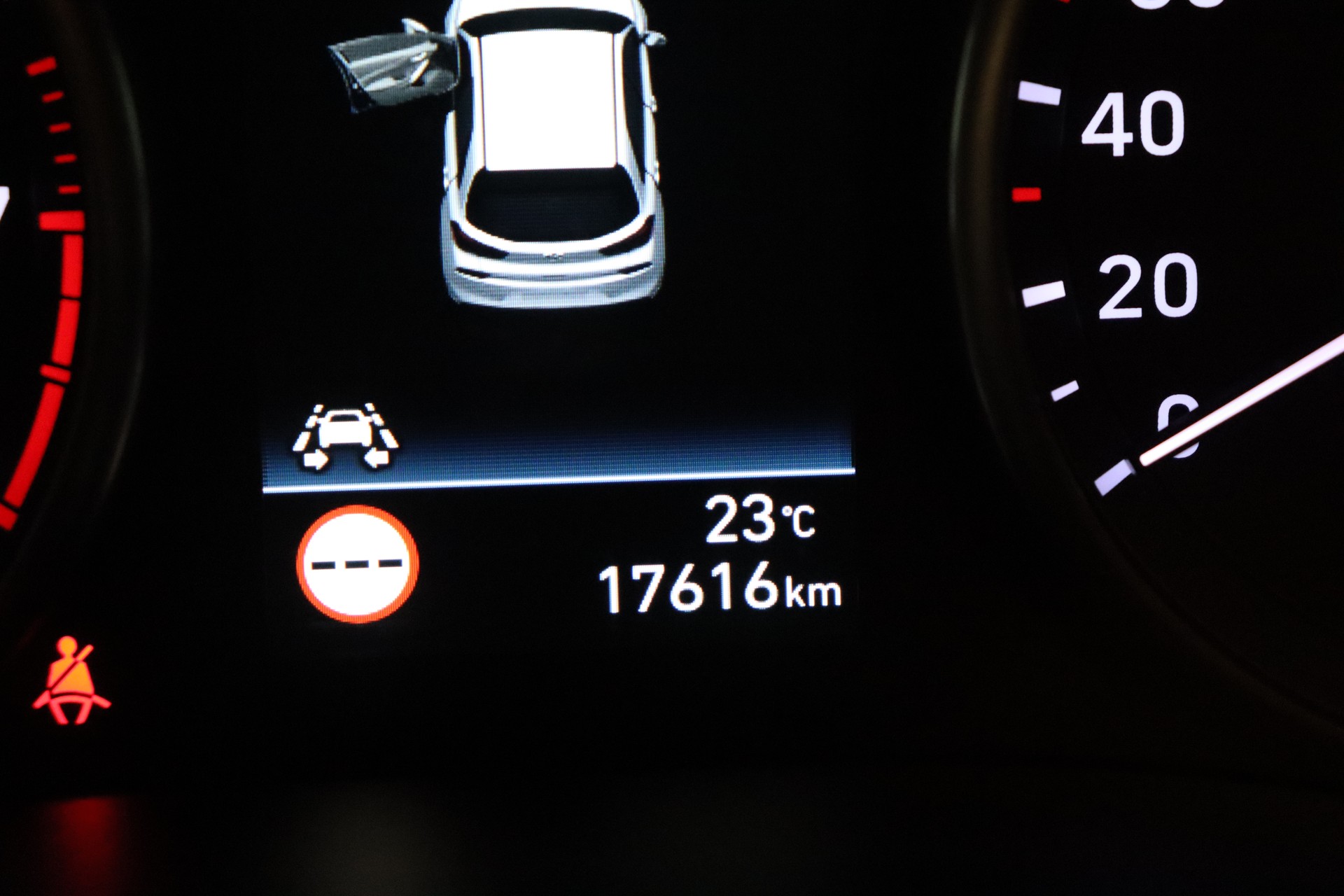 HYUNDAI i30 1.4 T-GDi Origo-image-25