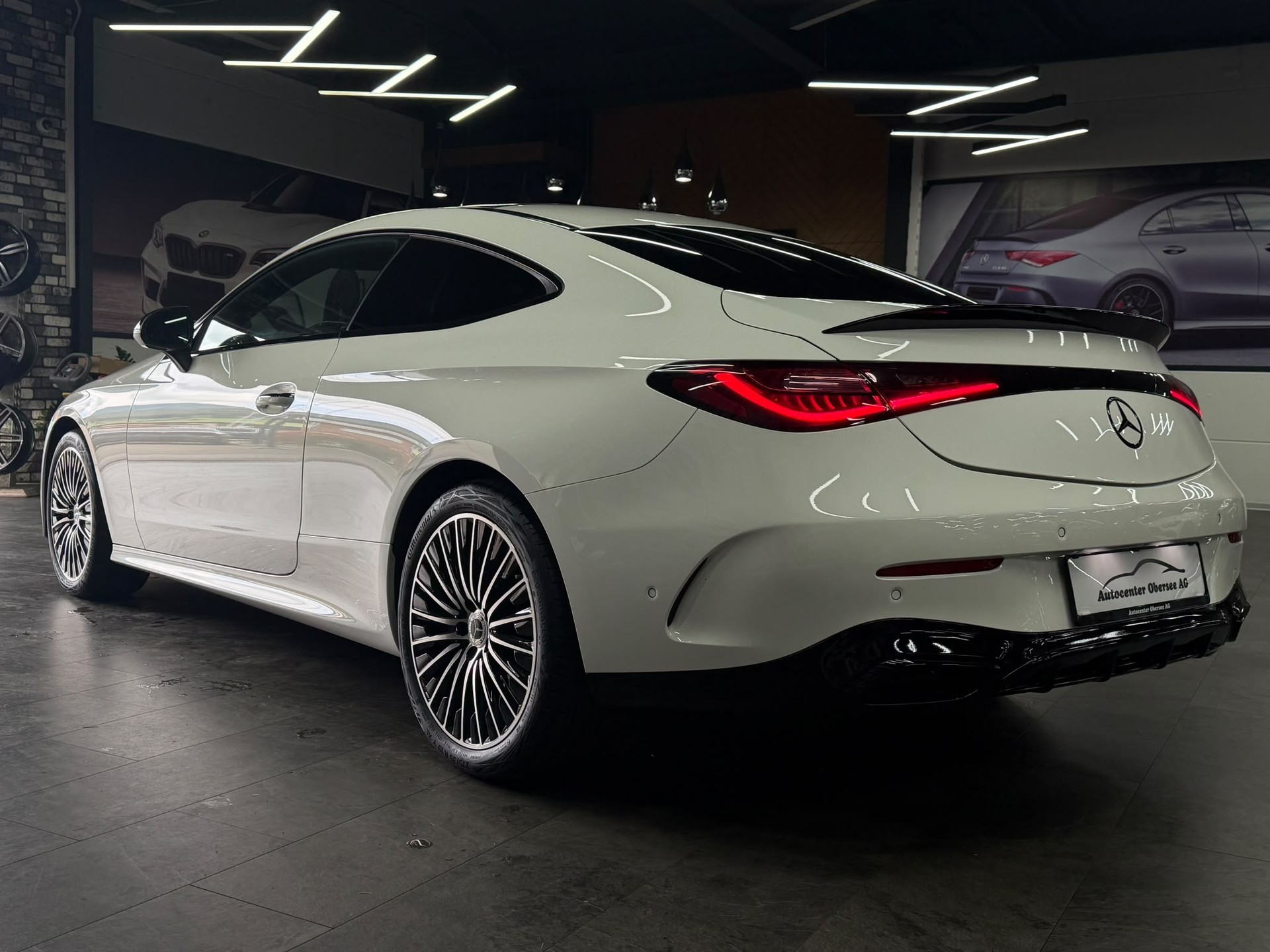 MERCEDES-BENZ CLE 200 Coupé 4Matic 9G-Tronic-image-7