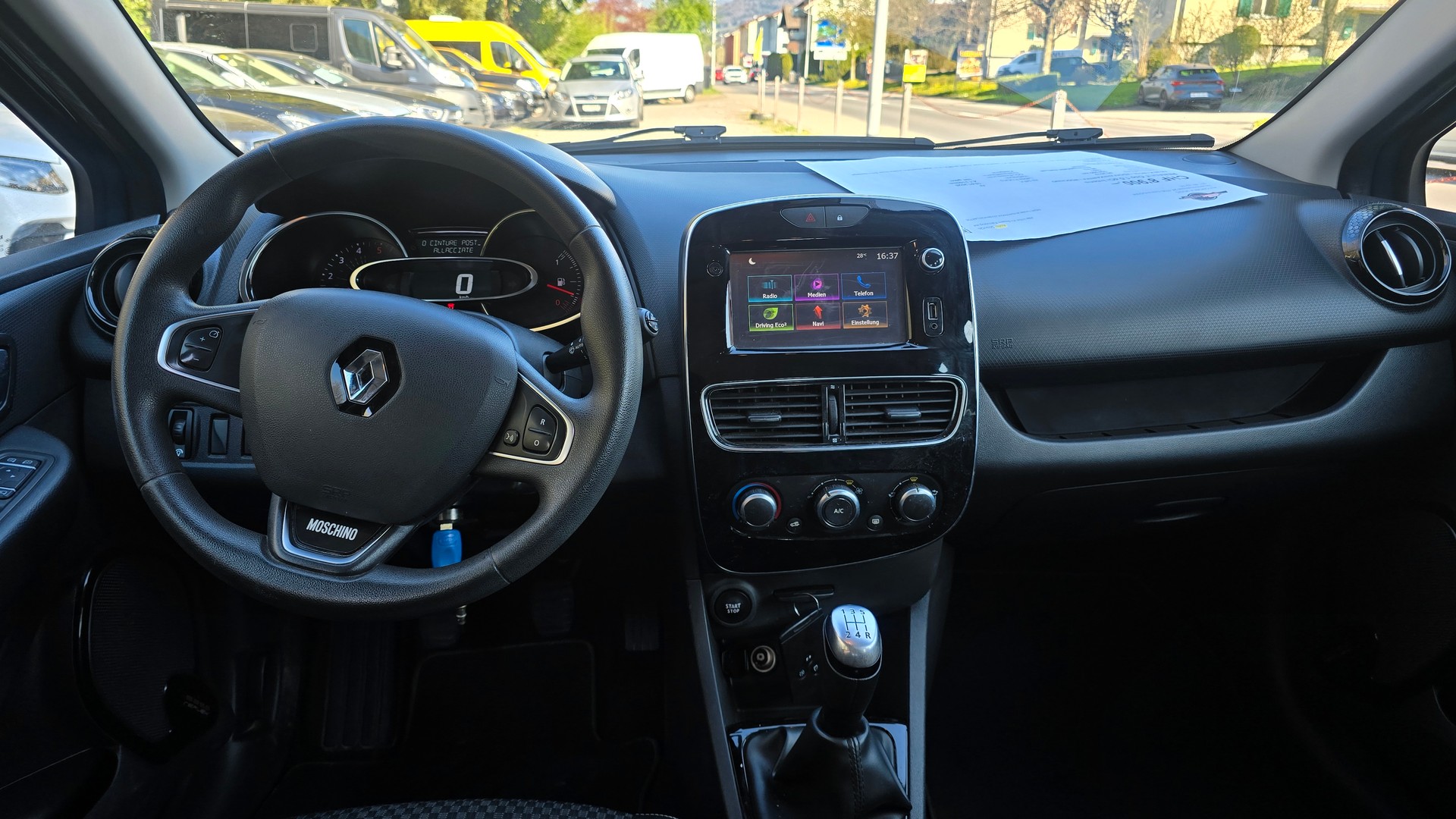 RENAULT Clio 1.5 dCi Intens EDC-image-8