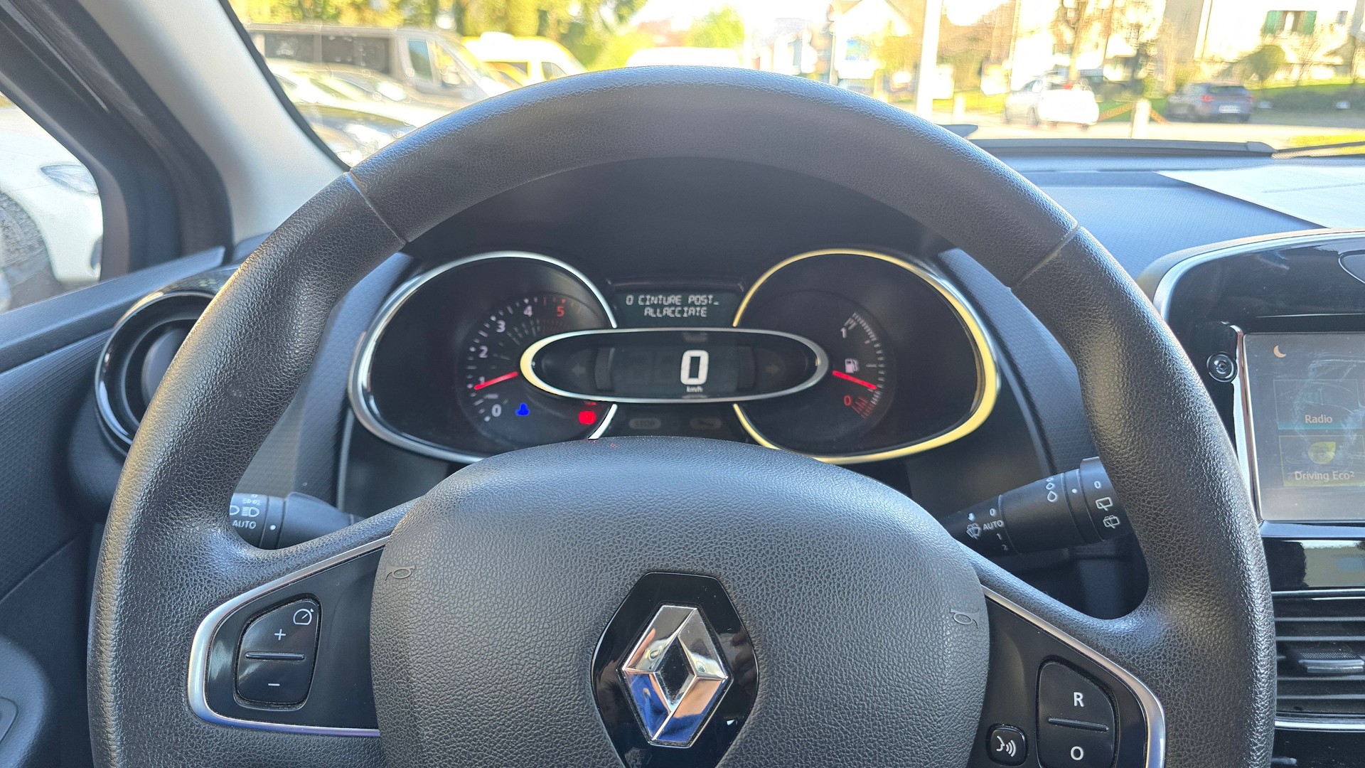 RENAULT Clio 1.5 dCi Intens EDC-image-12