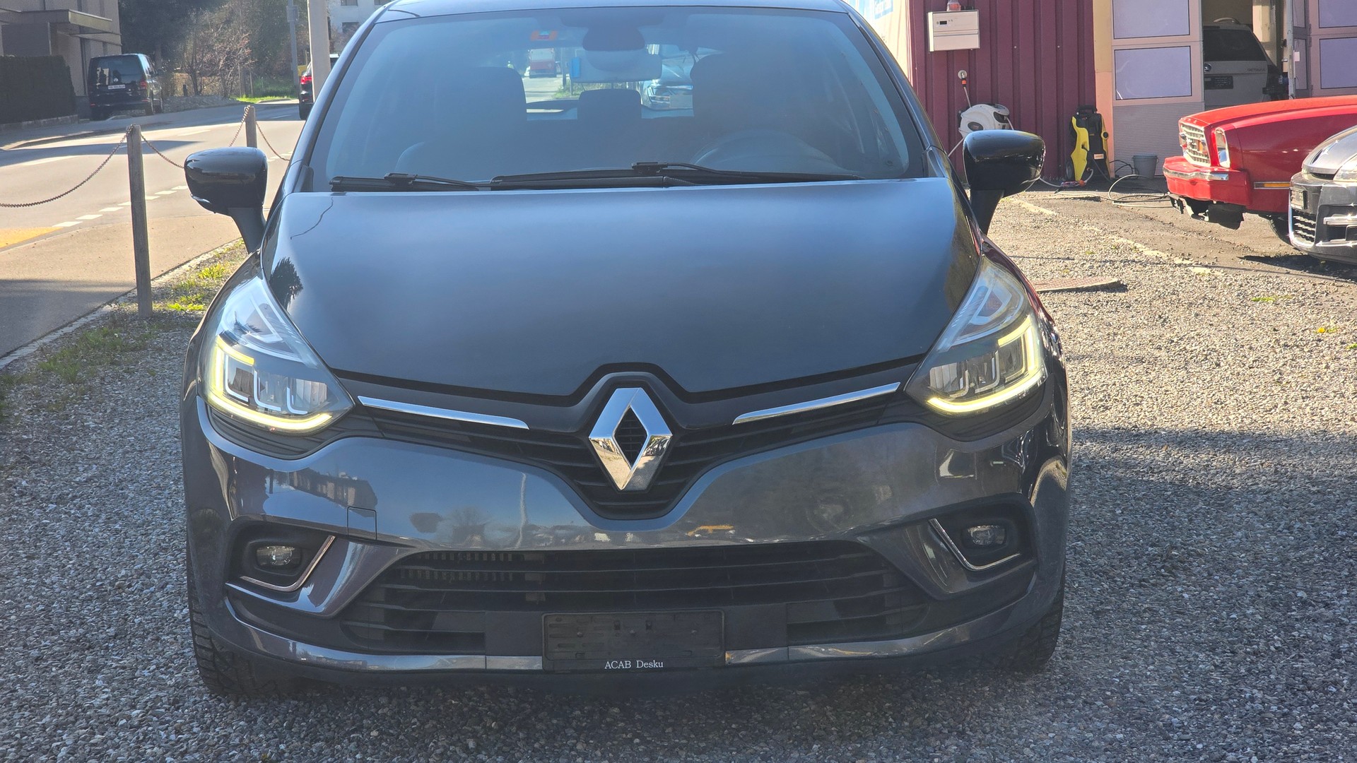 RENAULT Clio 1.5 dCi Intens EDC-image-1
