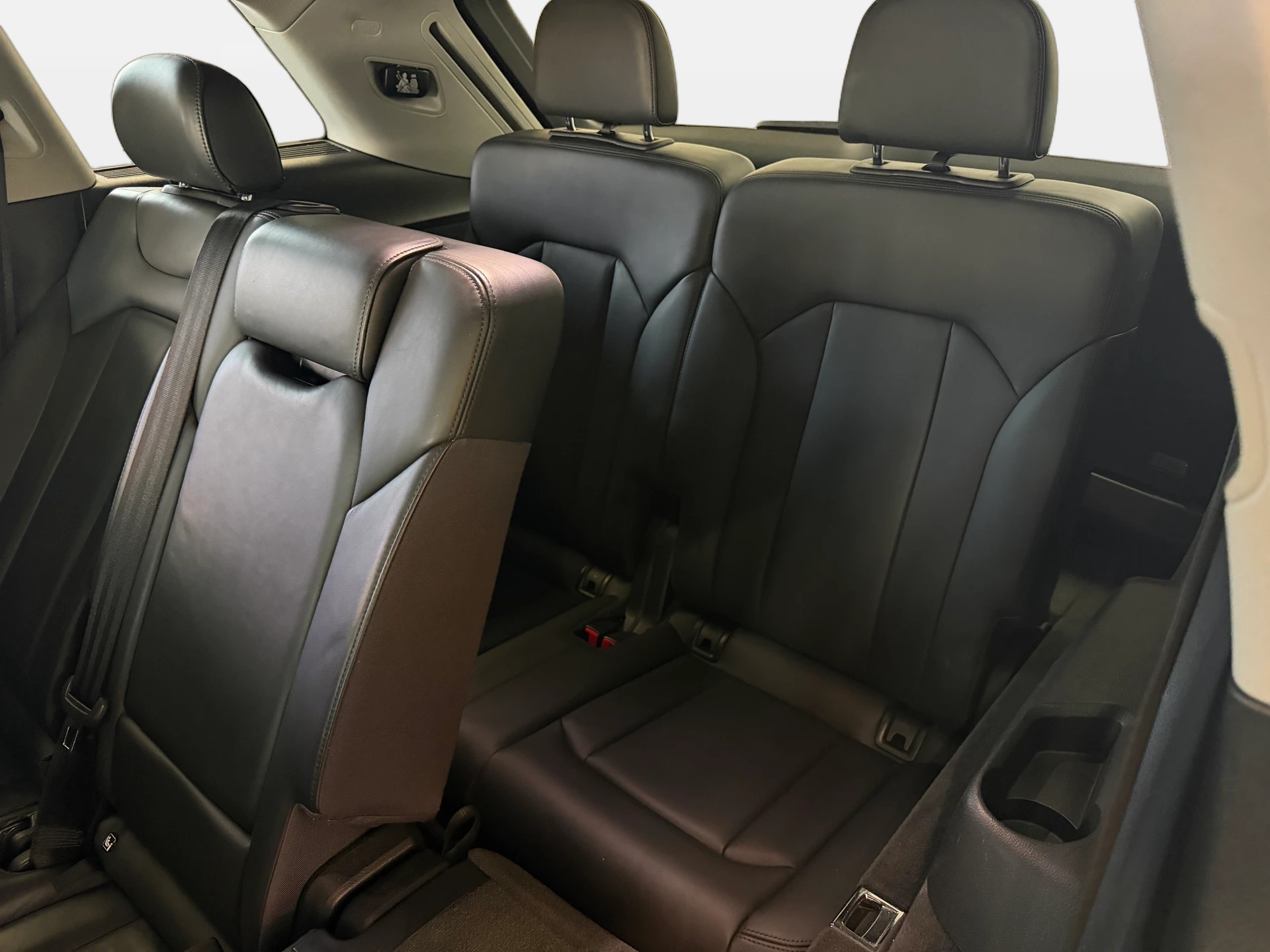 AUDI Q7 3.0 TDI quattro tiptronic | CH-Auto | 7-Plätzer | Frisch MFK |-image-12