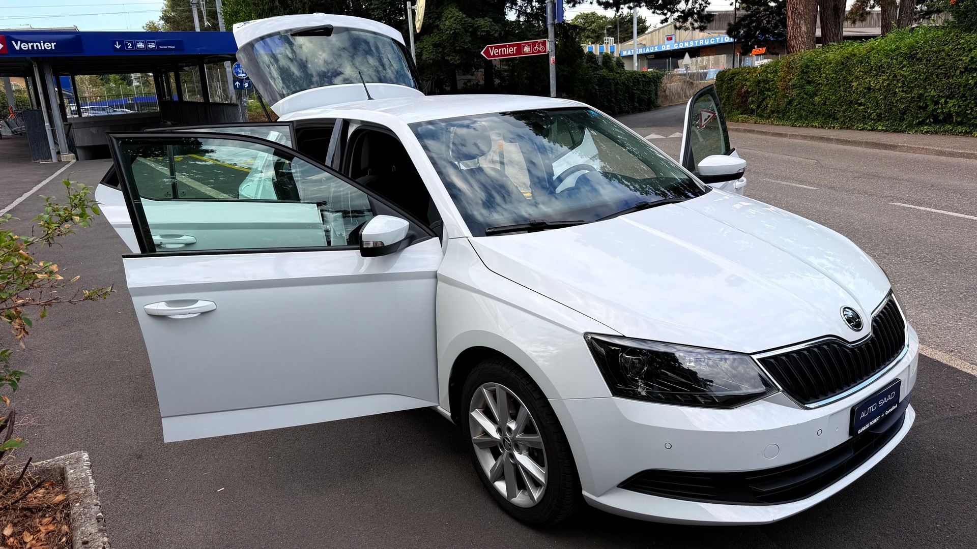 SKODA Fabia 1.0 TSI Advantage-image-11