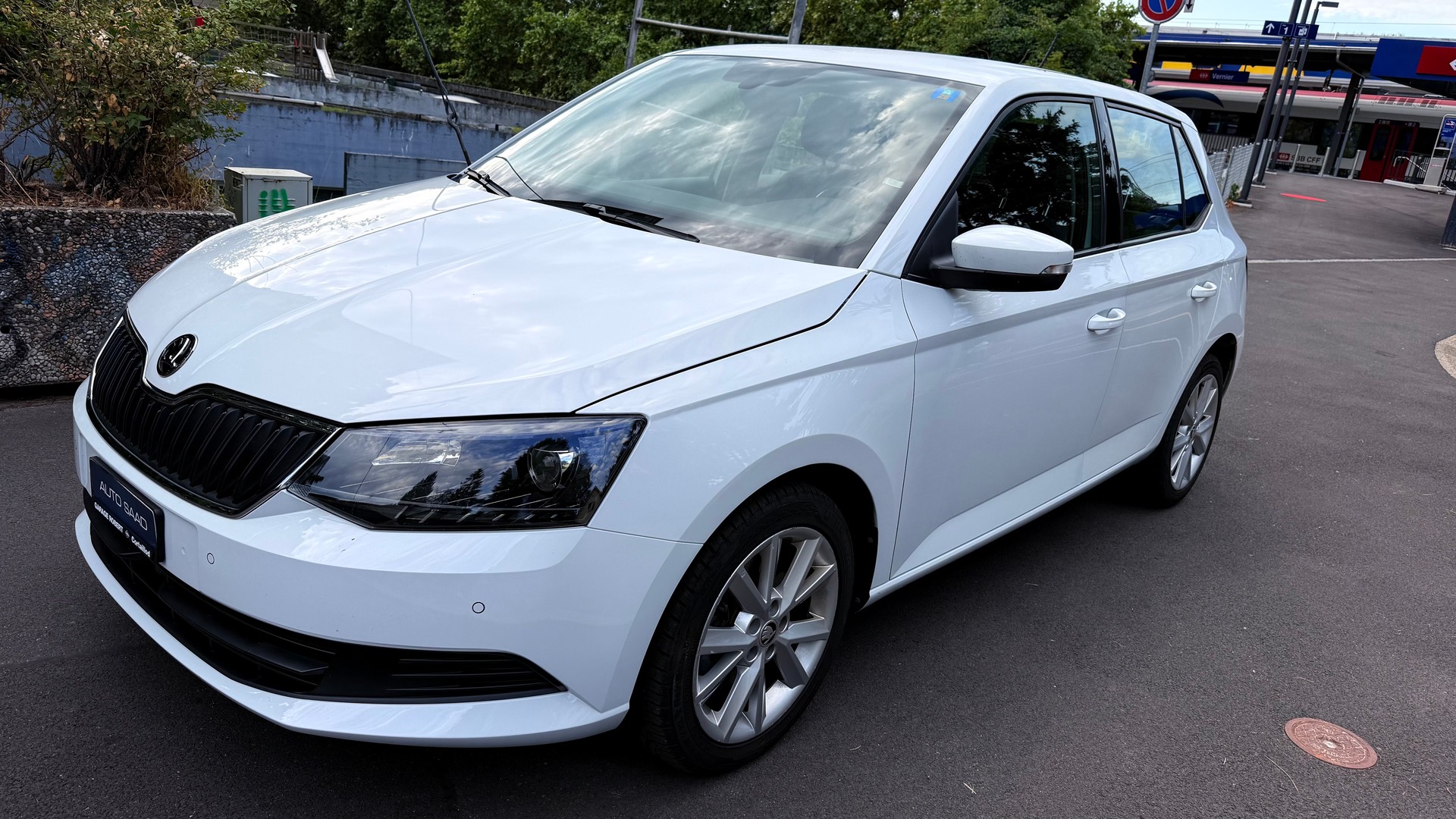SKODA Fabia 1.0 TSI Advantage-image-1