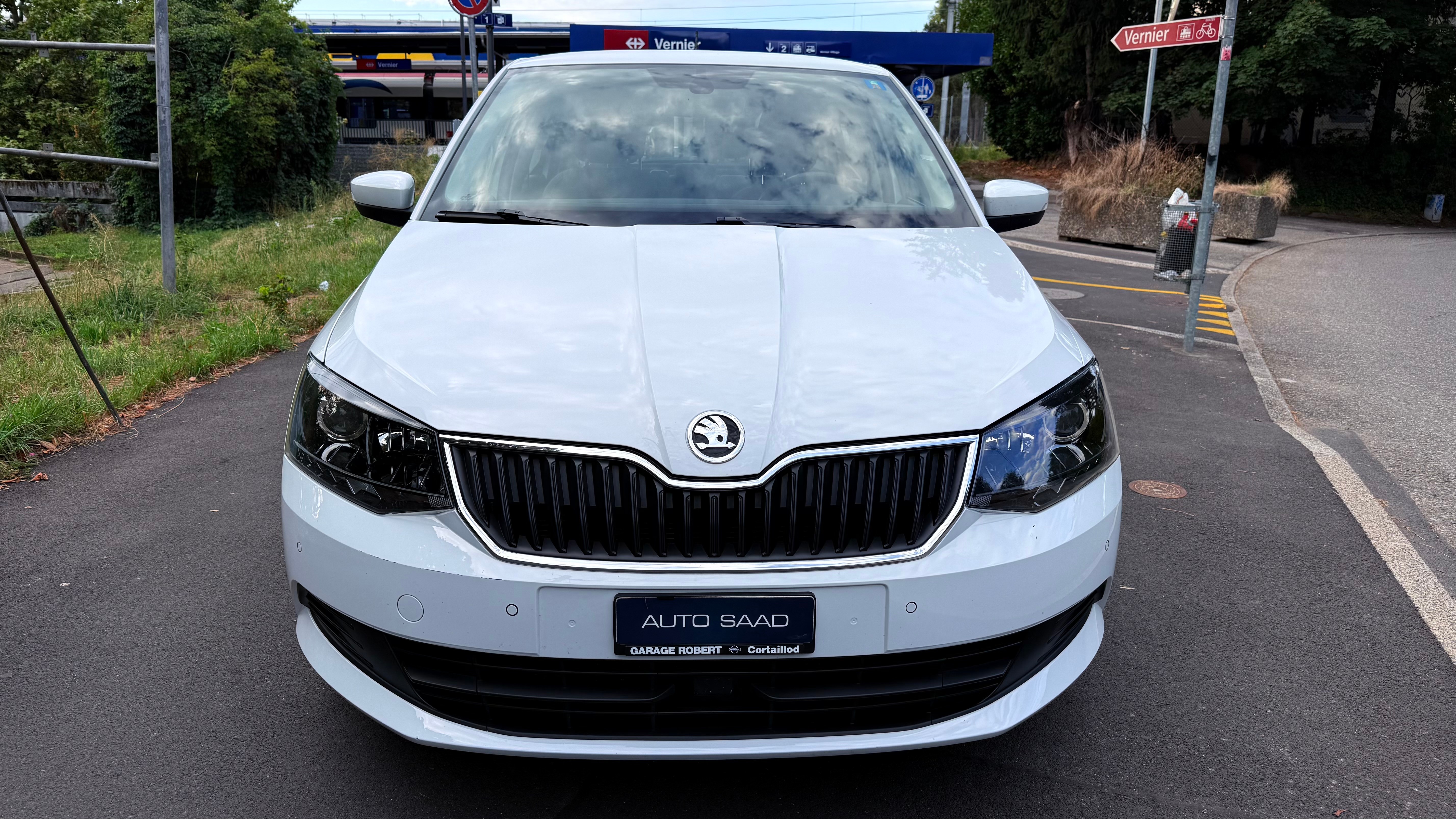 Car photo