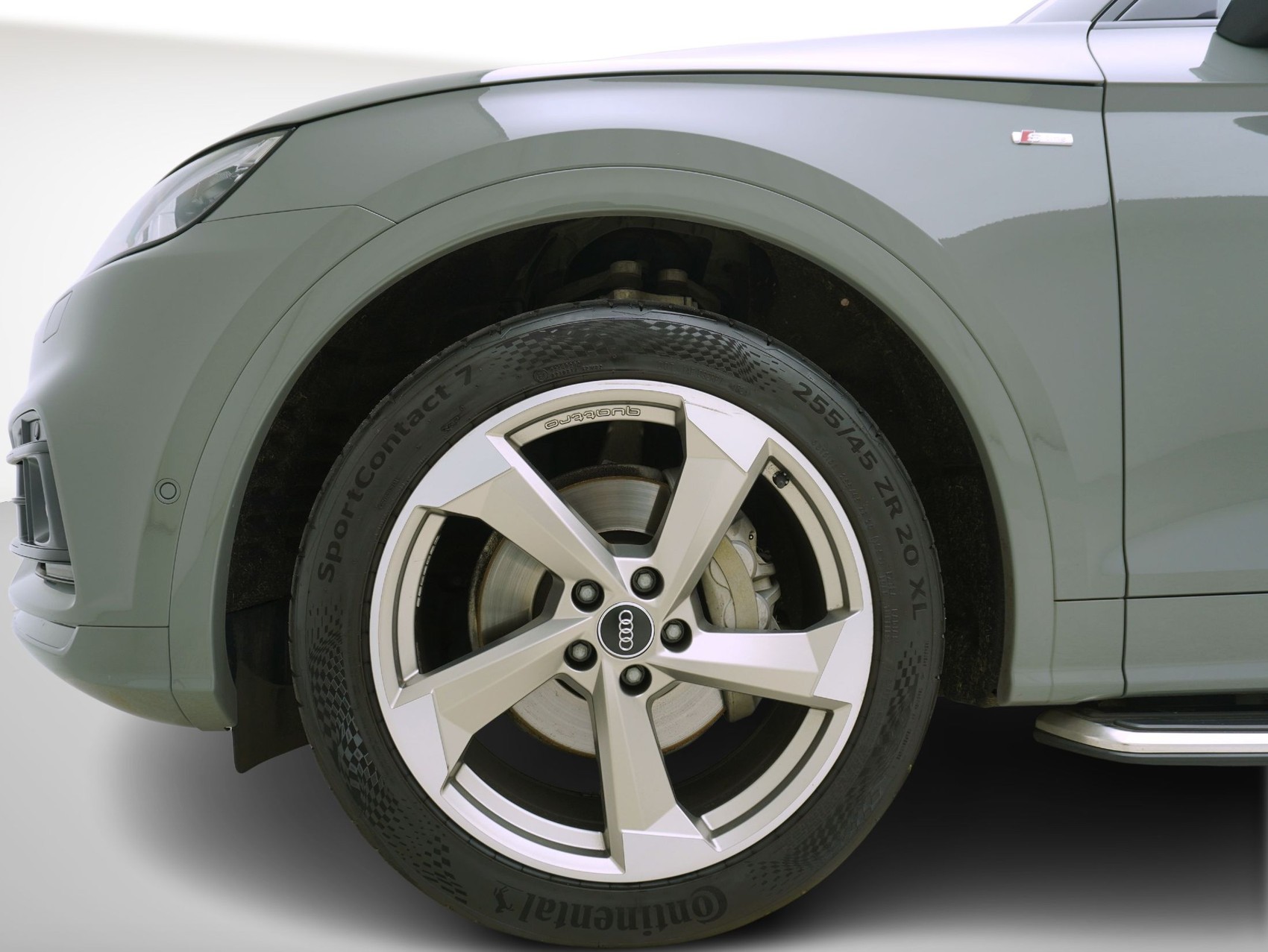 AUDI Q5 45 TFSI S line quattro S-Tronic-image-6