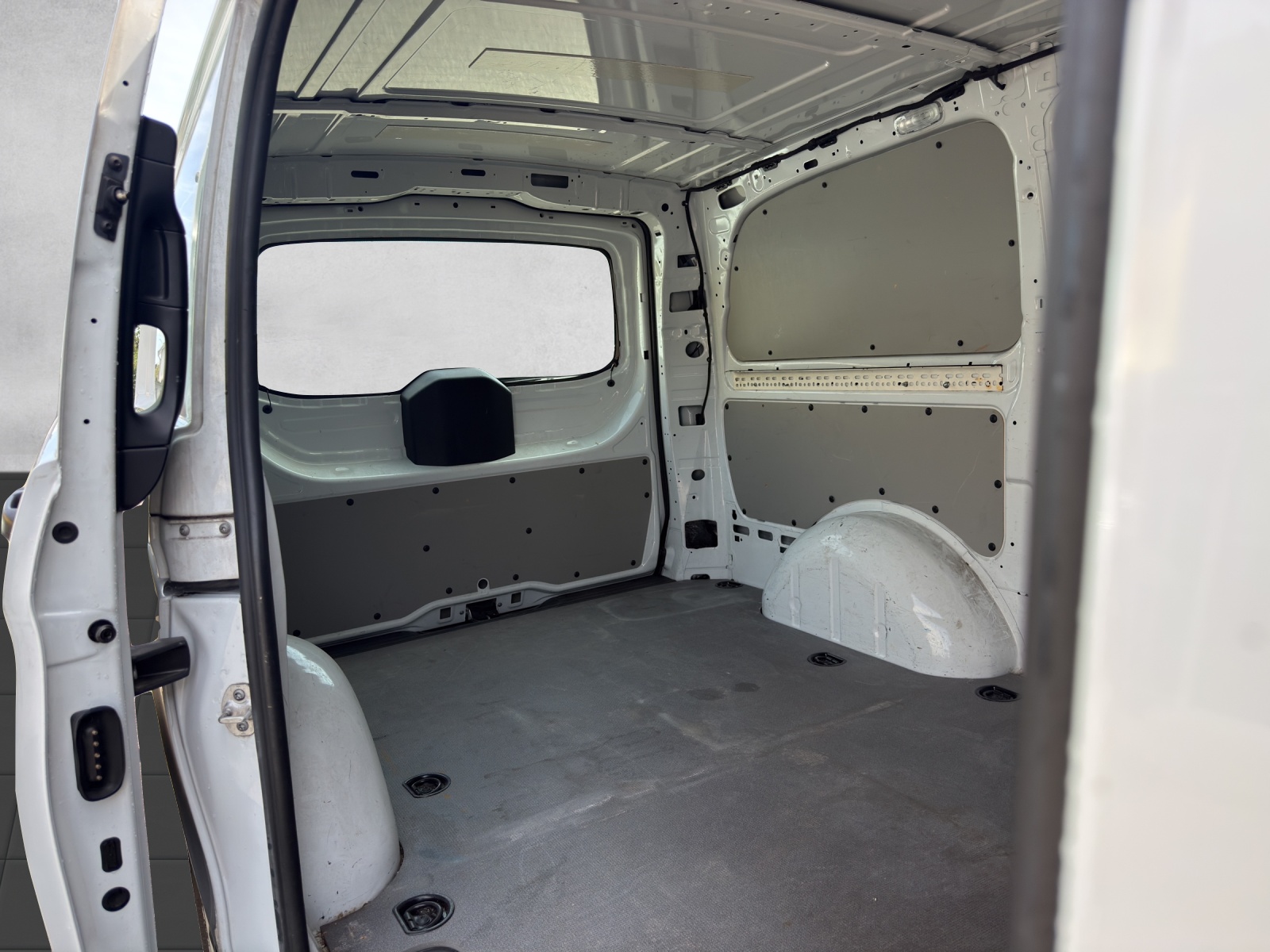 MERCEDES-BENZ Vito 114 BlueTEC L 7G-Tronic Euro 6-image-9