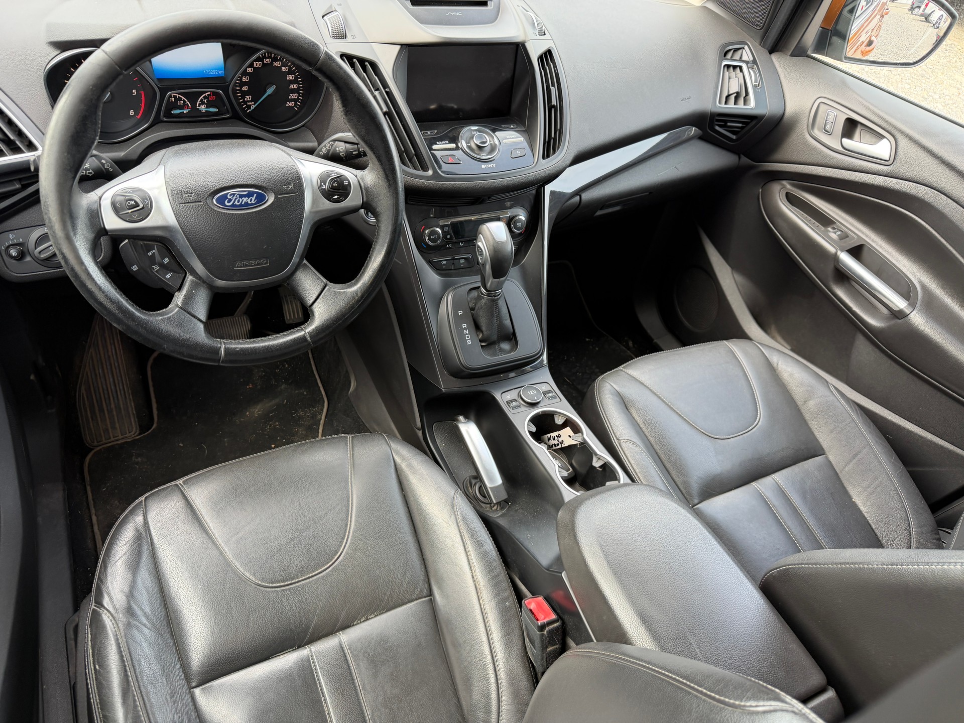 FORD Kuga 2.0 TDCi Titanium 4WD PowerShift-image-6