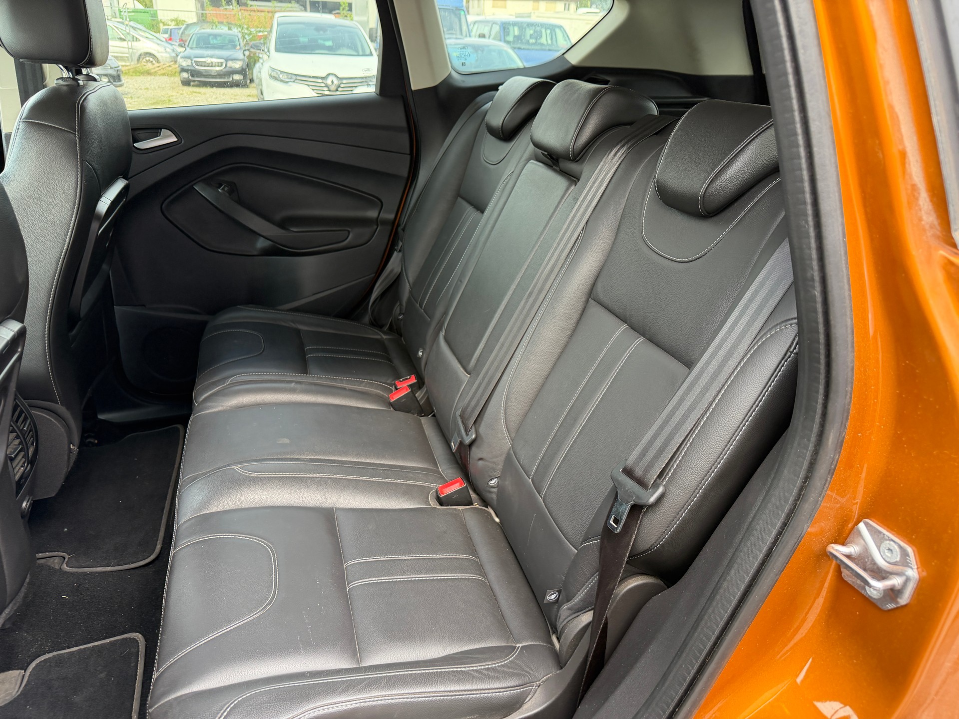 FORD Kuga 2.0 TDCi Titanium 4WD PowerShift-image-7