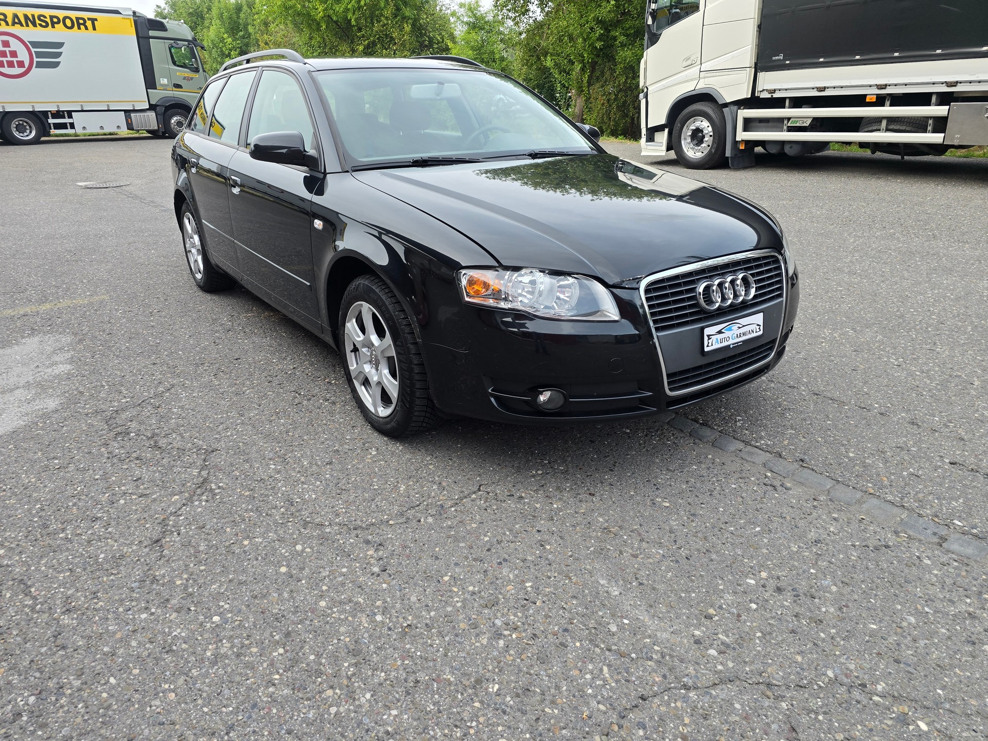 AUDI A4 Avant 2.0 TDI-image-1