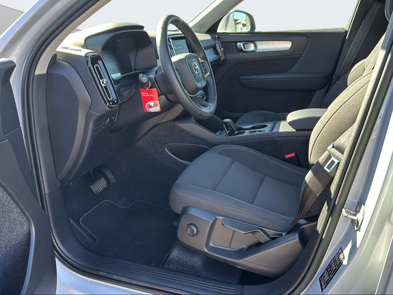 VOLVO XC40 1.5 T2 XCITE-image-9