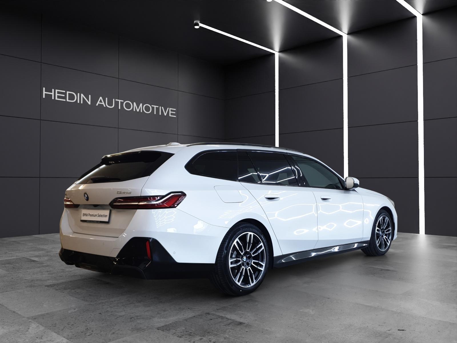 BMW 520d xDrive Touring-image-4