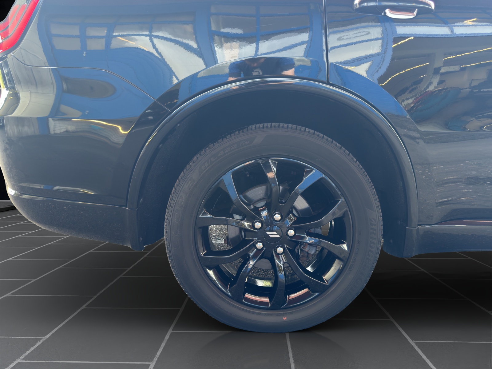 DODGE Durango-image-9
