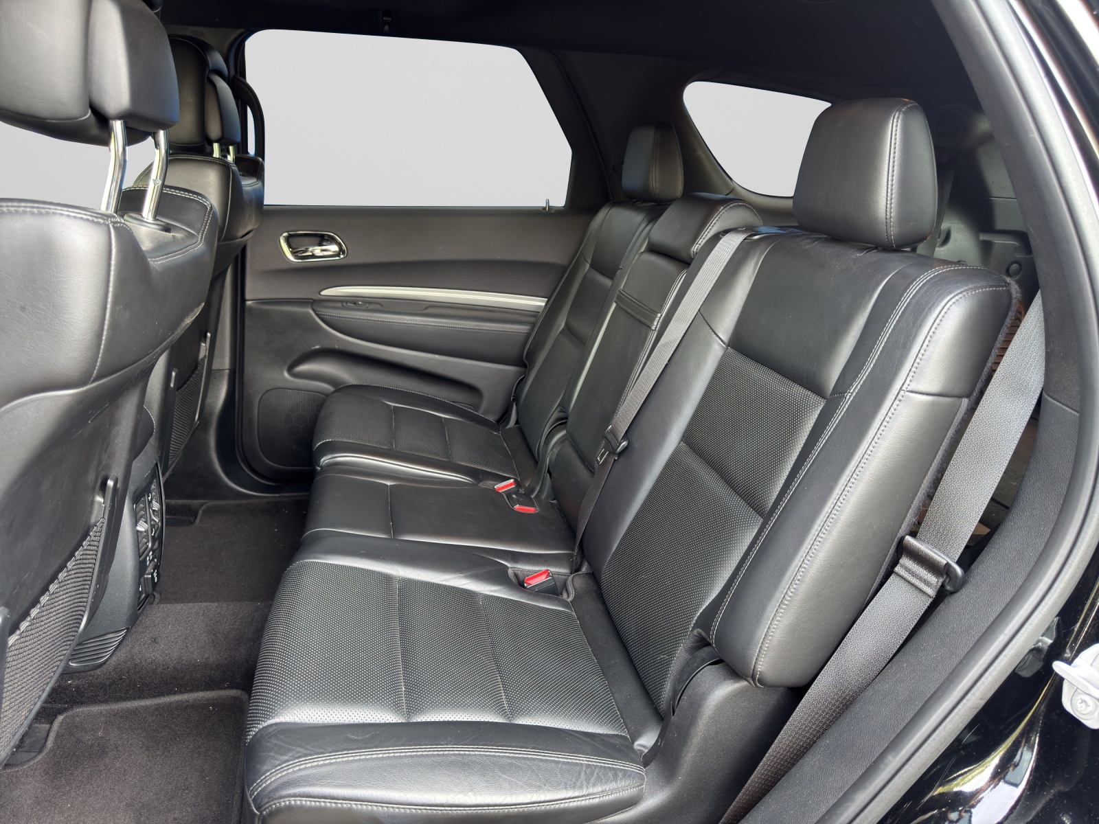 DODGE Durango-image-7