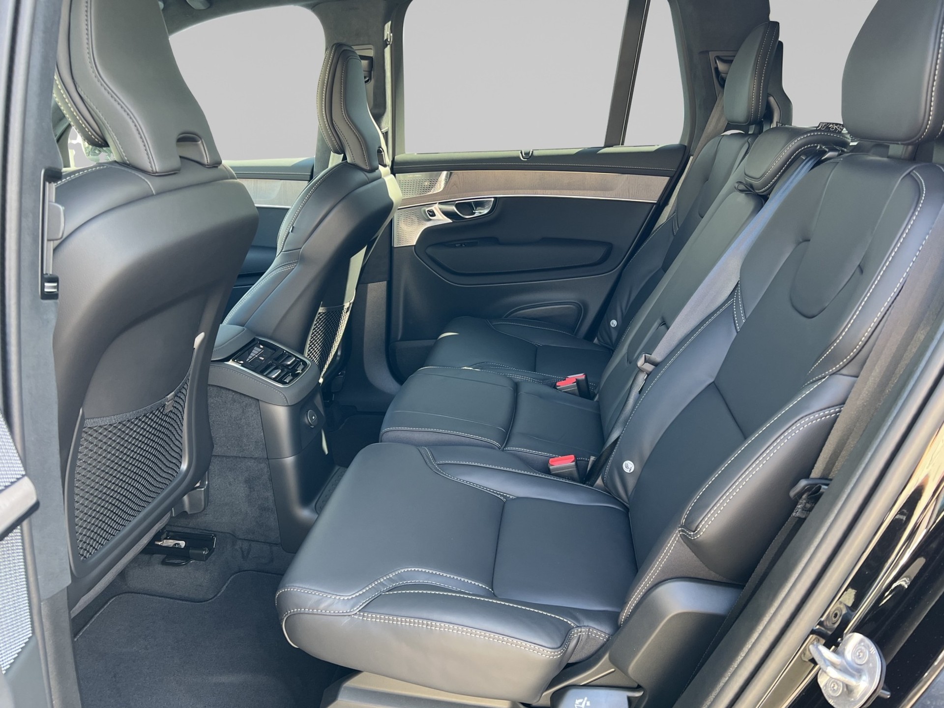 VOLVO XC90 2.0 T8 TE XCLUSIVE Edition Bright eAWD-image-12