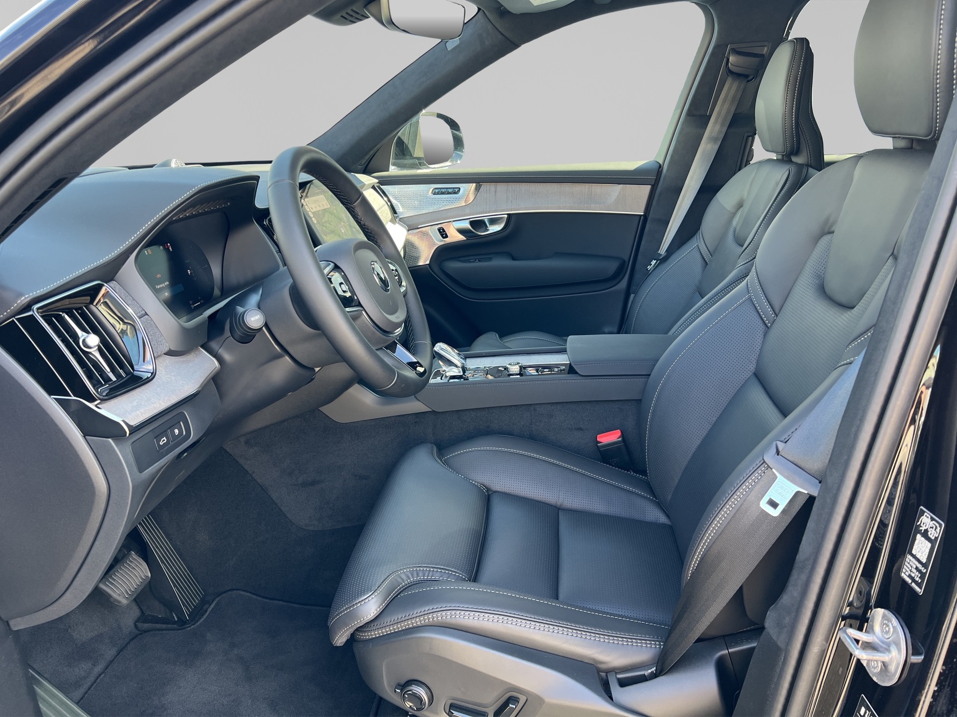 VOLVO XC90 2.0 T8 TE XCLUSIVE Edition Bright eAWD-image-9