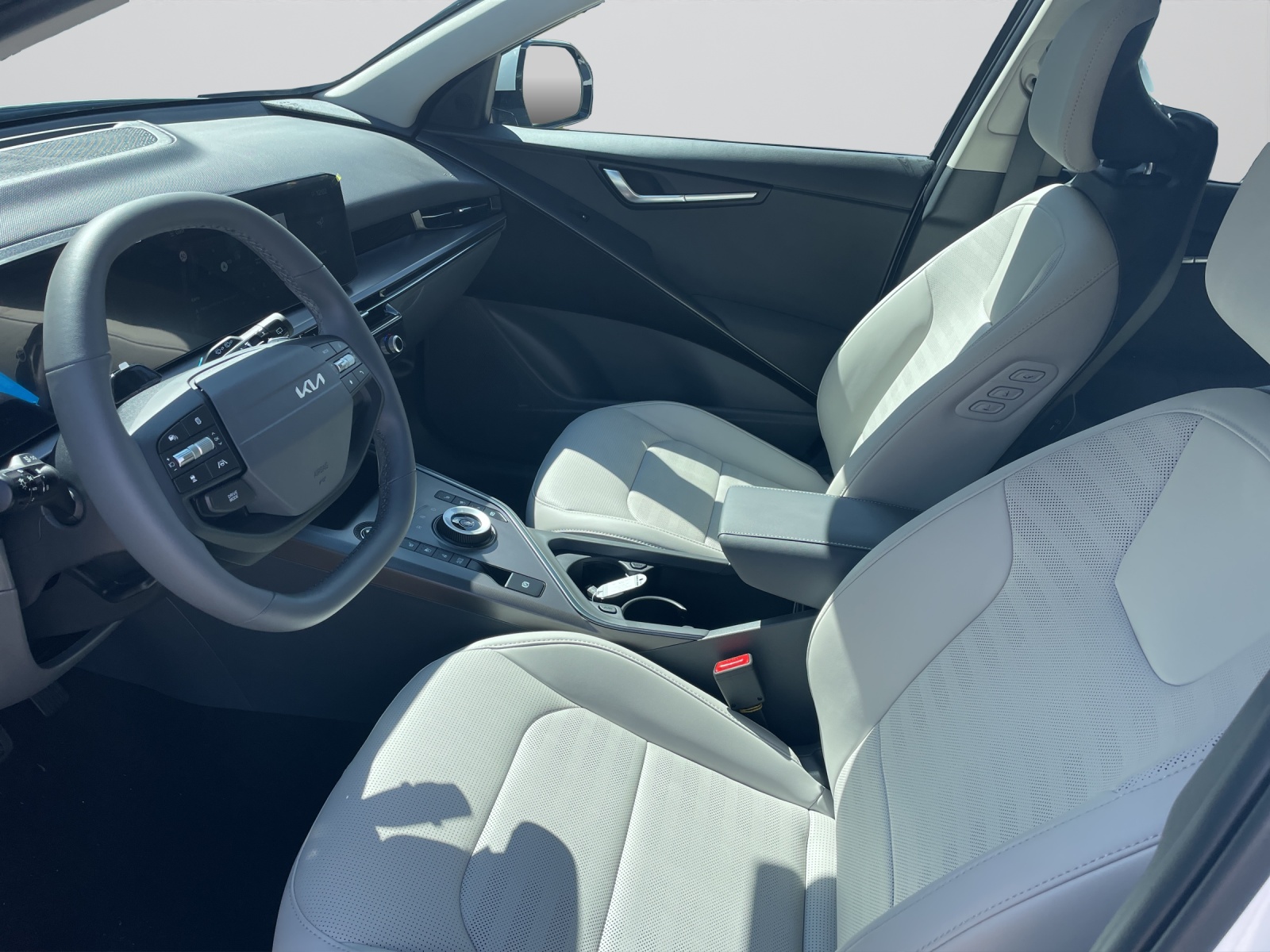 KIA Niro 1.6 GDi Hybrid Style-image-4