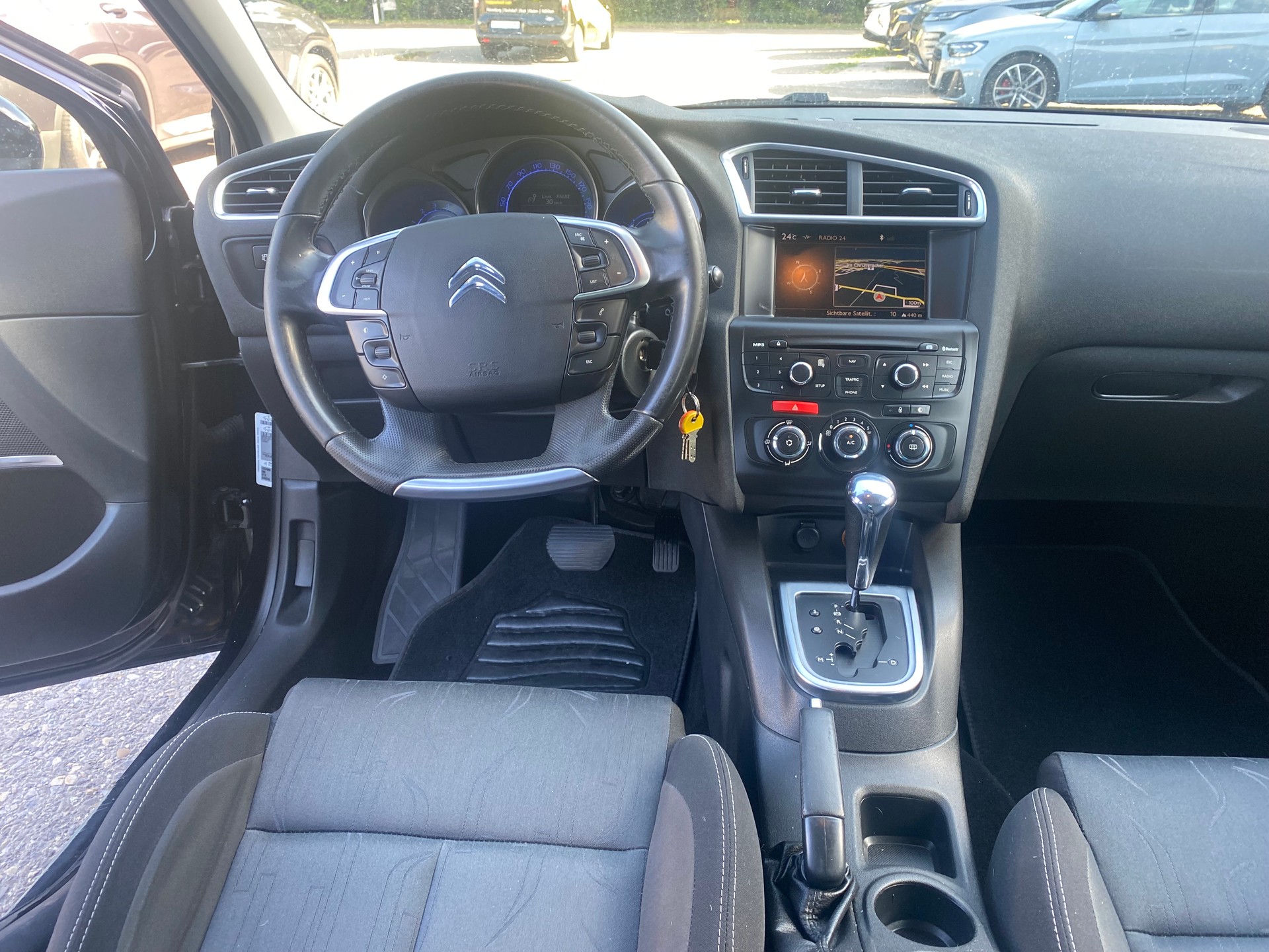 CITROEN C4 Berline 1.6 VTi Séduction BVA4-image-7