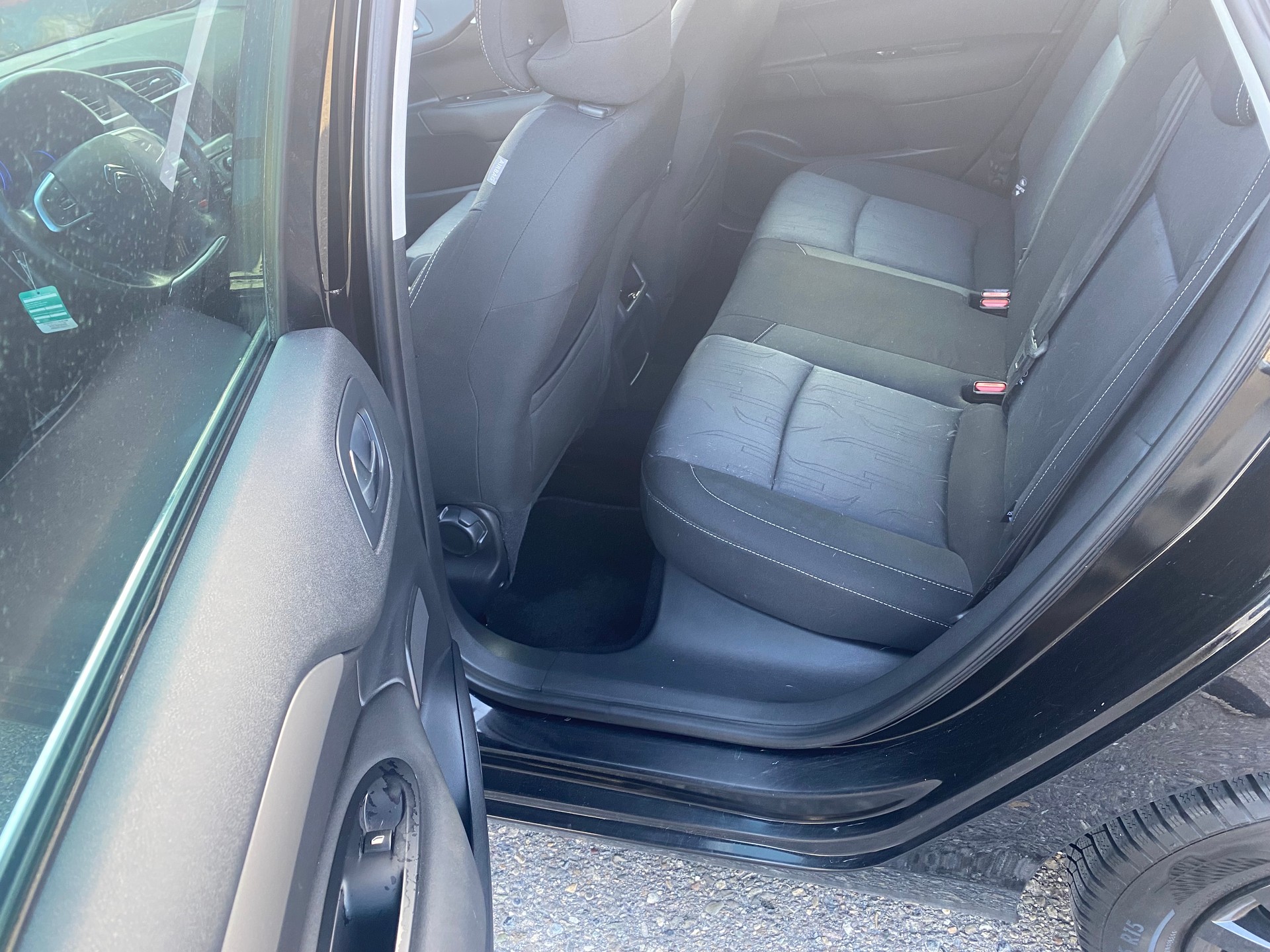 CITROEN C4 Berline 1.6 VTi Séduction BVA4-image-9