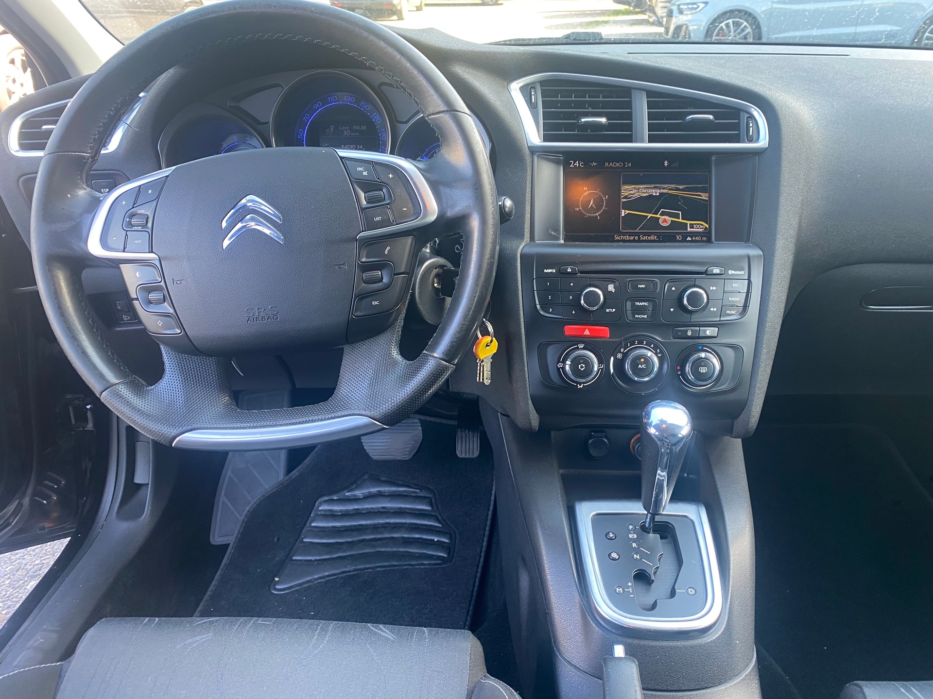 CITROEN C4 Berline 1.6 VTi Séduction BVA4-image-8