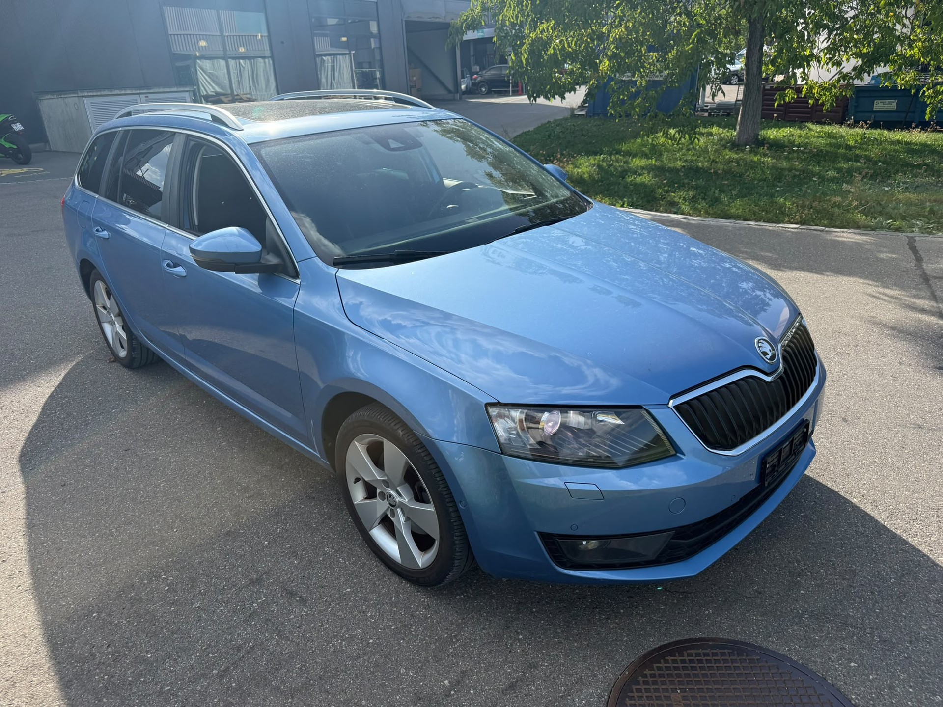 SKODA 1.8-image-1