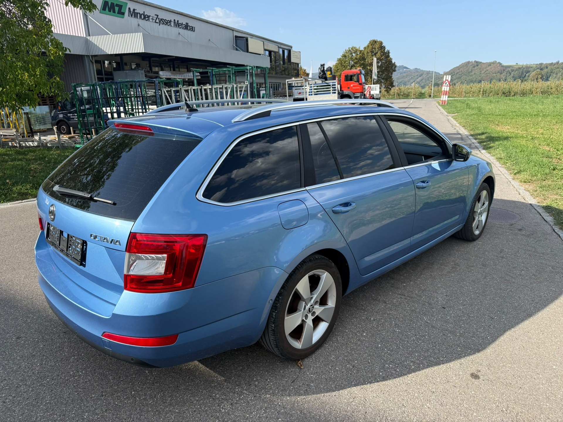 SKODA 1.8-image-2