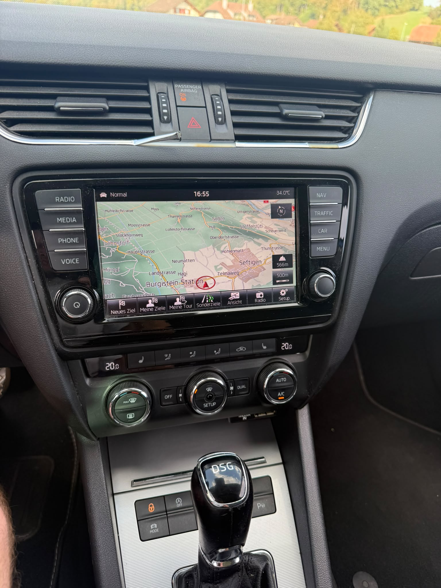 SKODA 1.8-image-5