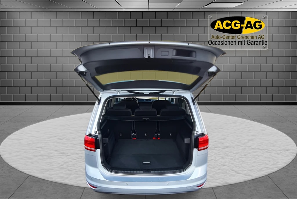 VW Touran 2.0 TDI BlueMotion TechnologyComfortline DSG ** Gr-Navi ** RF-Kamera ** Abstandsregelsysteme ** Sitzheizung ** Ab MFK **-image-6