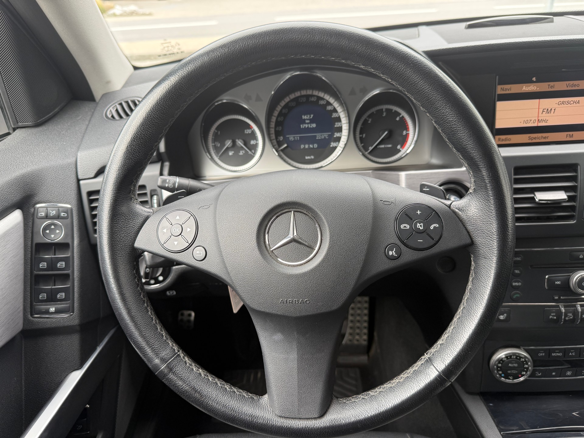 MERCEDES-BENZ GLK 350 CDI (320 CDI) 4Matic 7G-Tronic-image-15