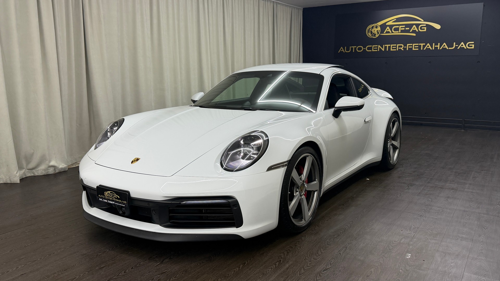 PORSCHE 911 Carrera 4S PDK-image-0