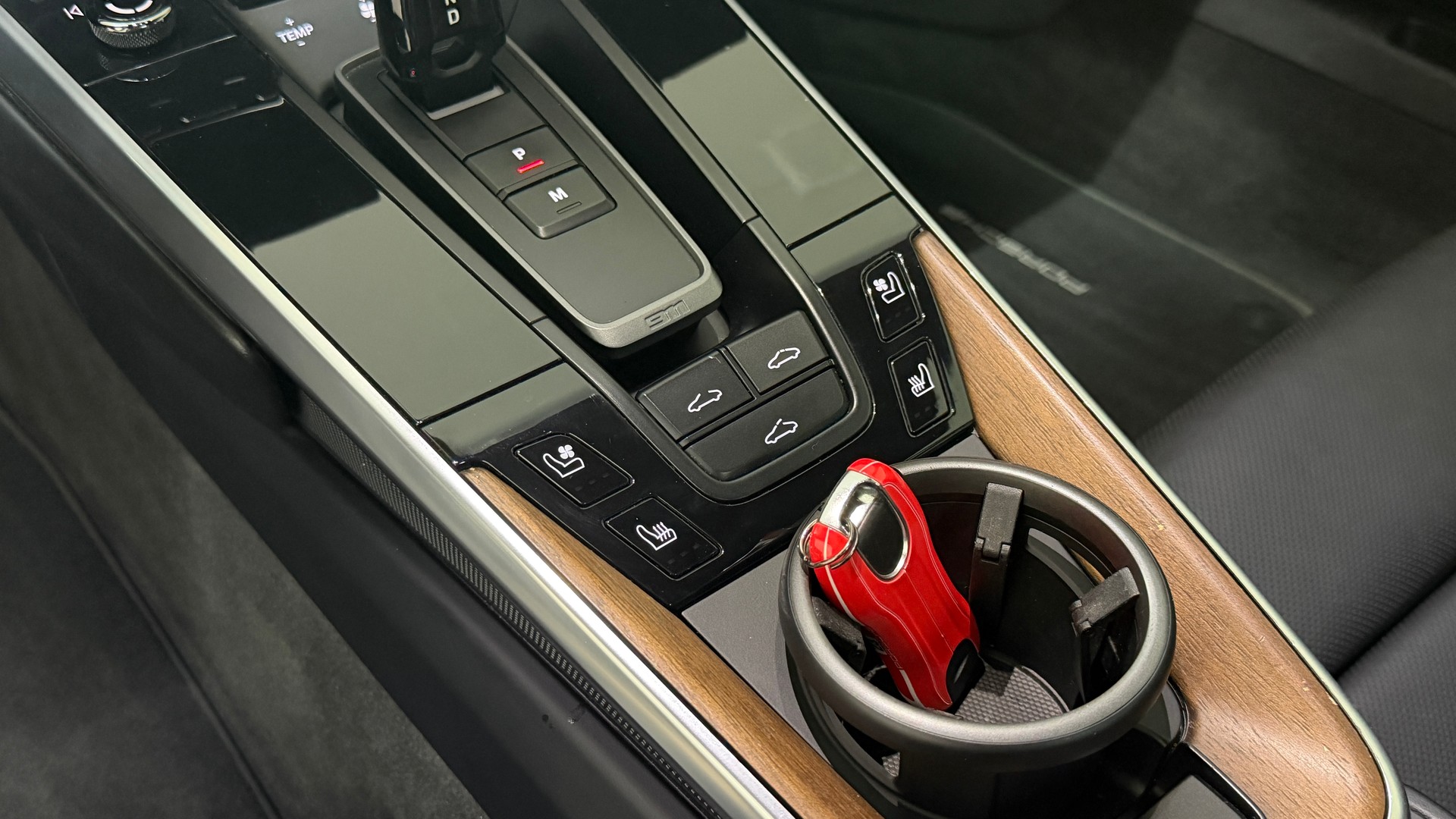 PORSCHE 911 Carrera 4S PDK-image-10