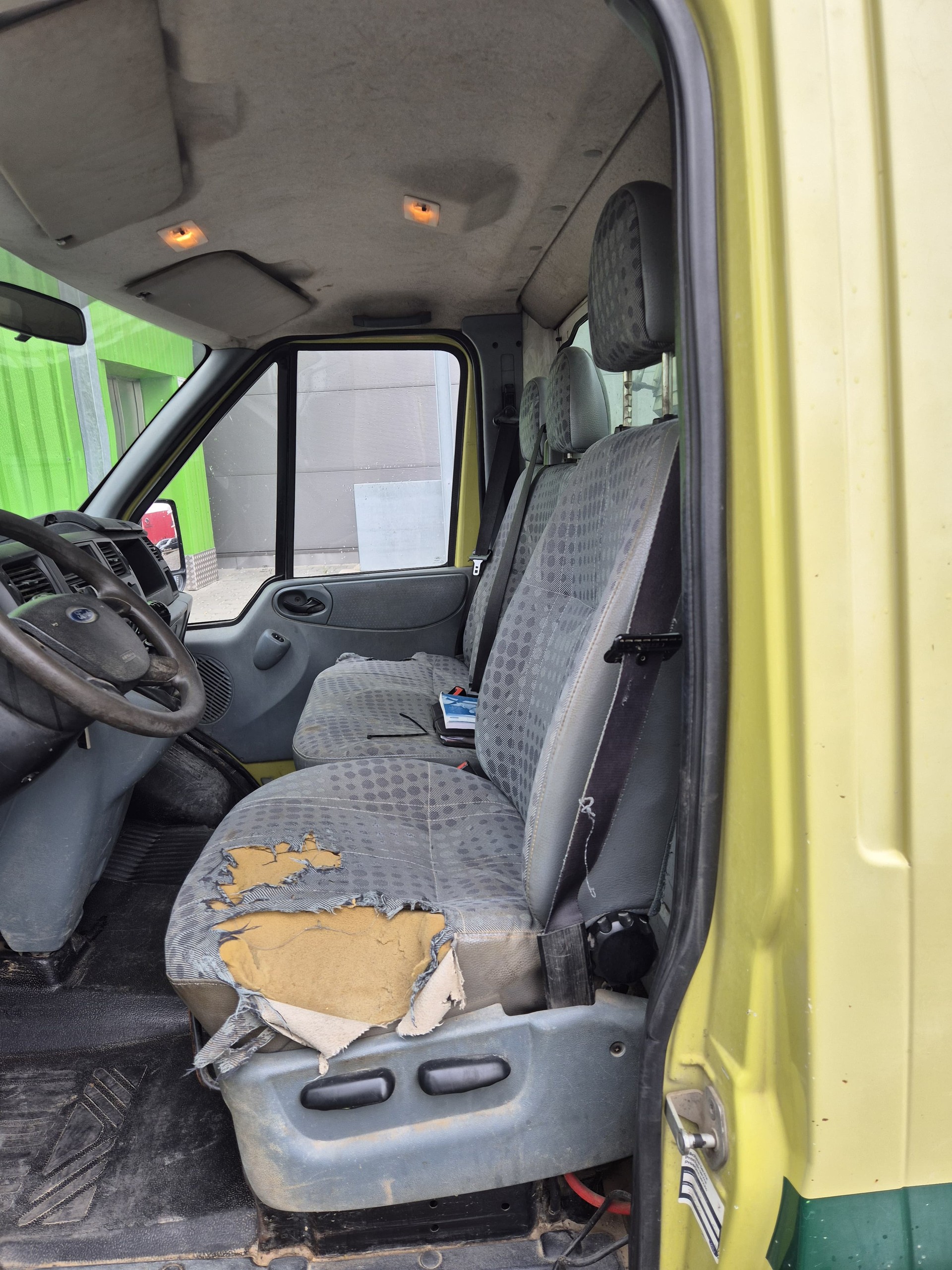 FORD Transit 2.4 TDCi 350 M Duo-image-8