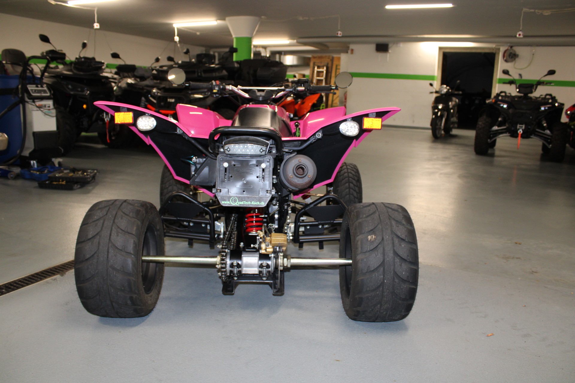 SMC (SM) Ram 520 RR Racing Edition-showroom-element-2
