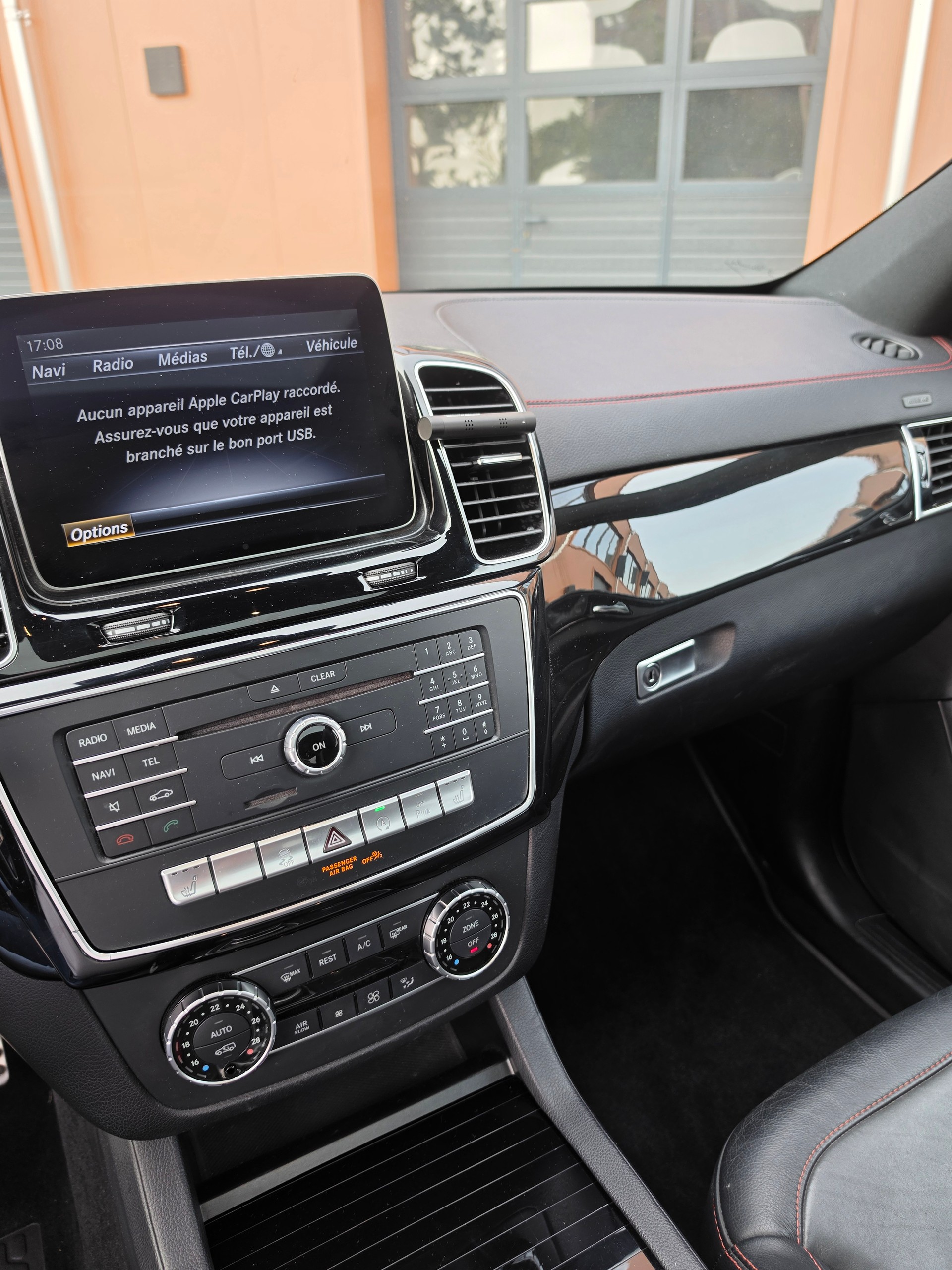 MERCEDES-BENZ GLE 43 AMG 4Matic 9G-Tronic-image-15