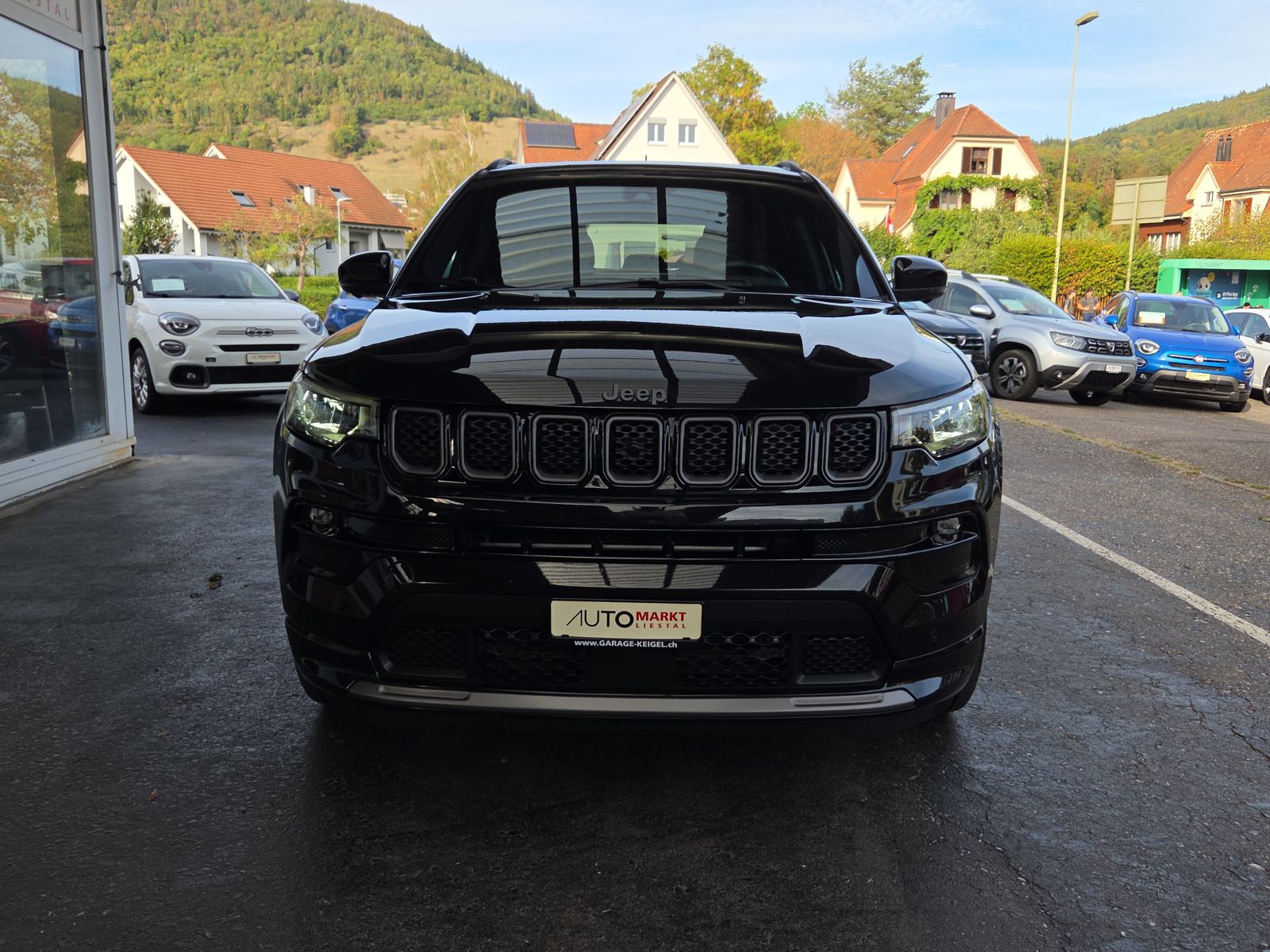 JEEP Compass 4x2 1.3 Turbo S DKG-image-3