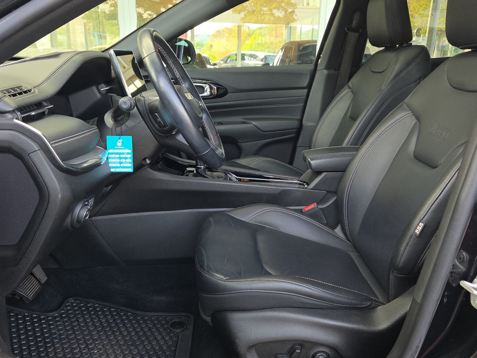 JEEP Compass 4x2 1.3 Turbo S DKG-image-5