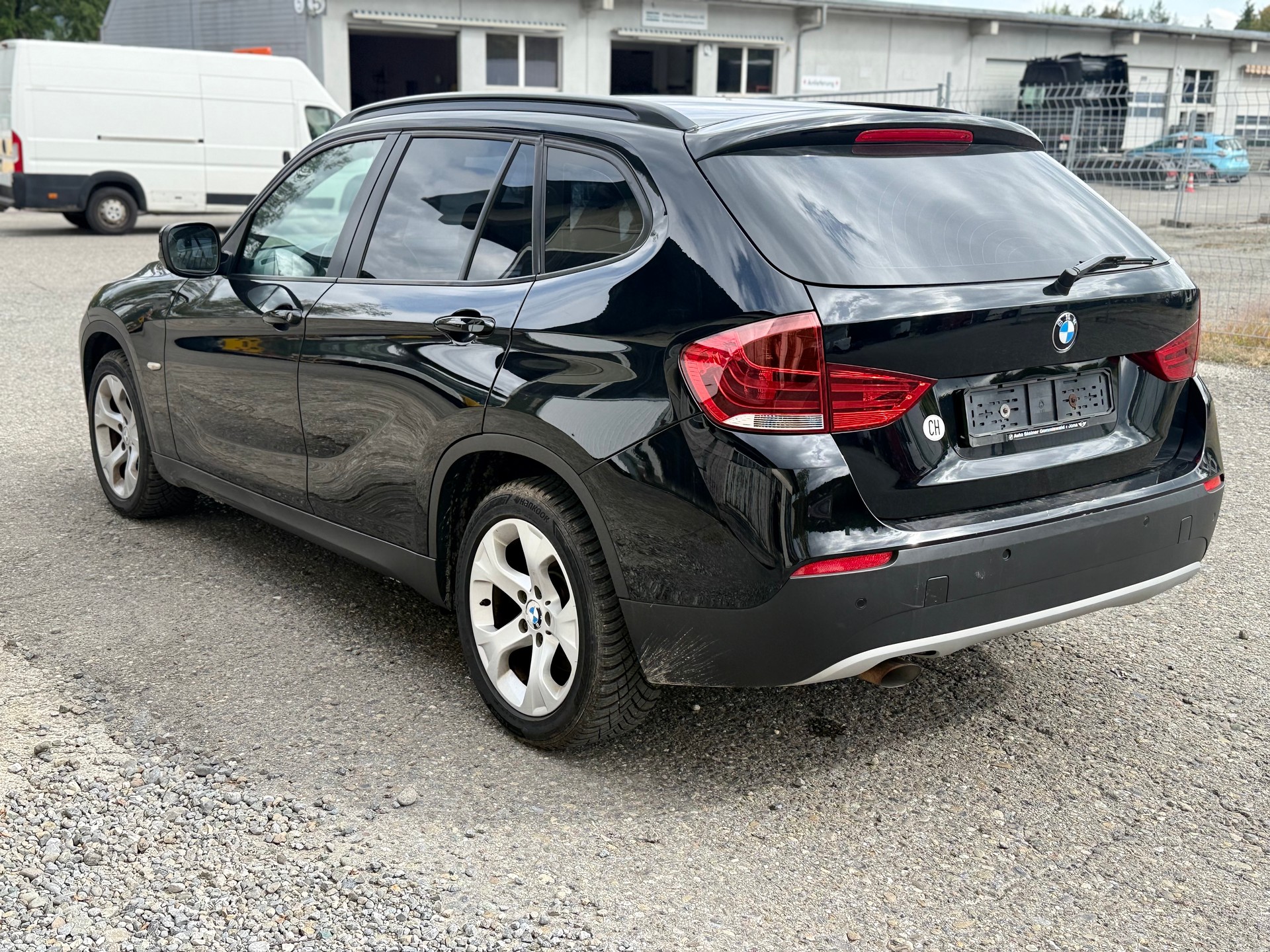 BMW X1 xDrive 18d Steptronic-image-3
