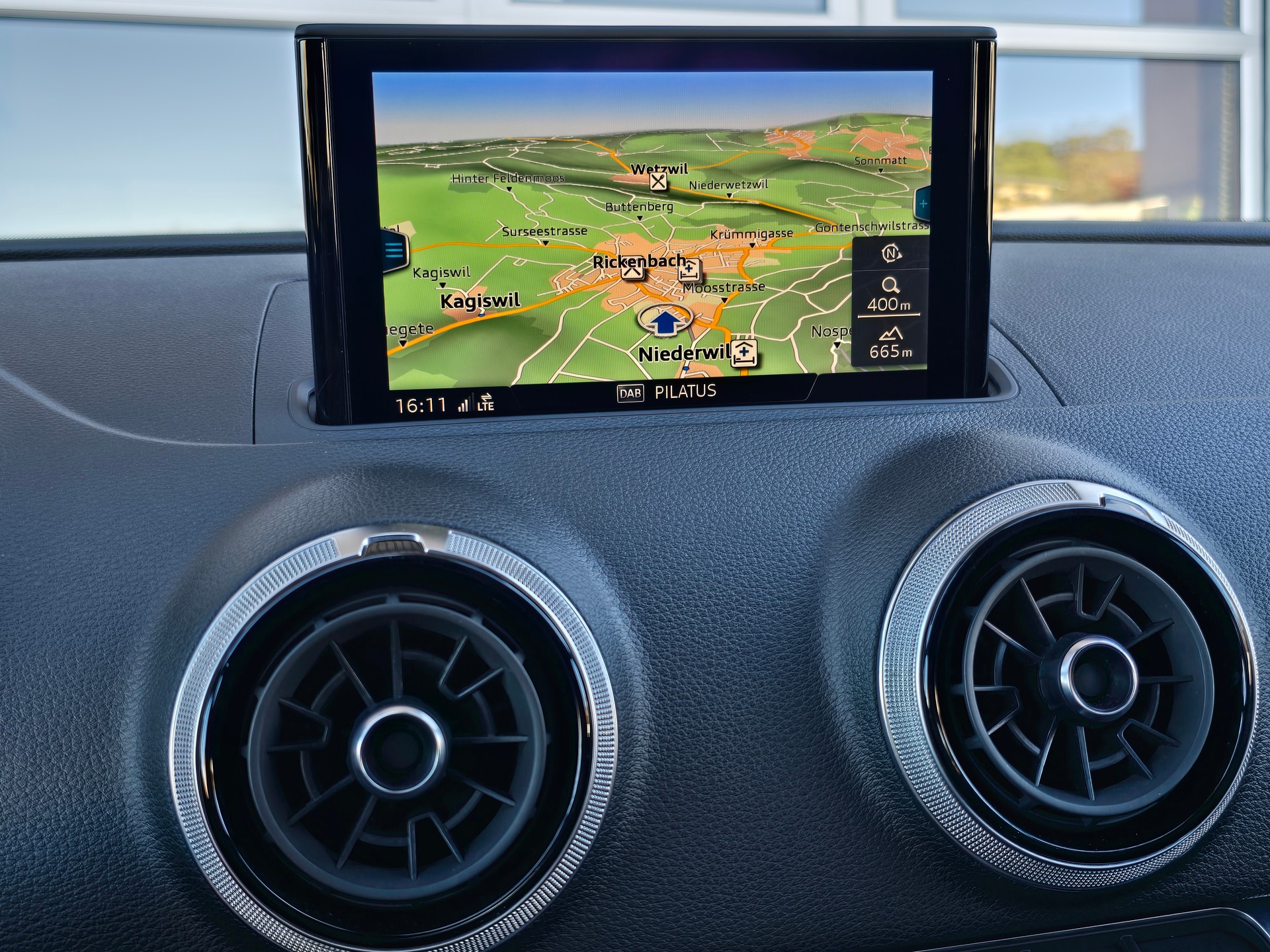 AUDI RS3 Sportback 2.5 TSI quattro S-tronic 400 PS Bang & Olufsen-image-19