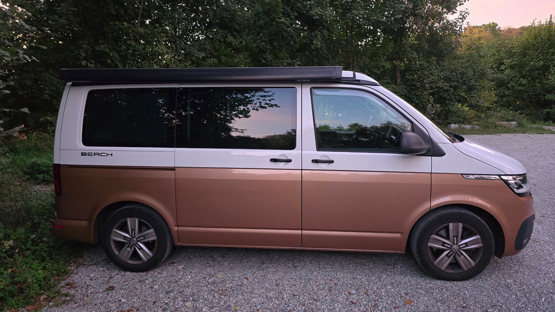 VW 2.0 TDI 150 Beach Liberty DSG 4Motion-image-2