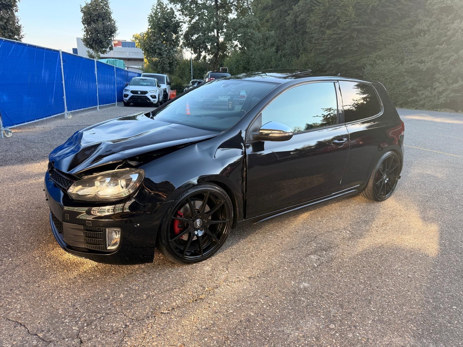 Car photo