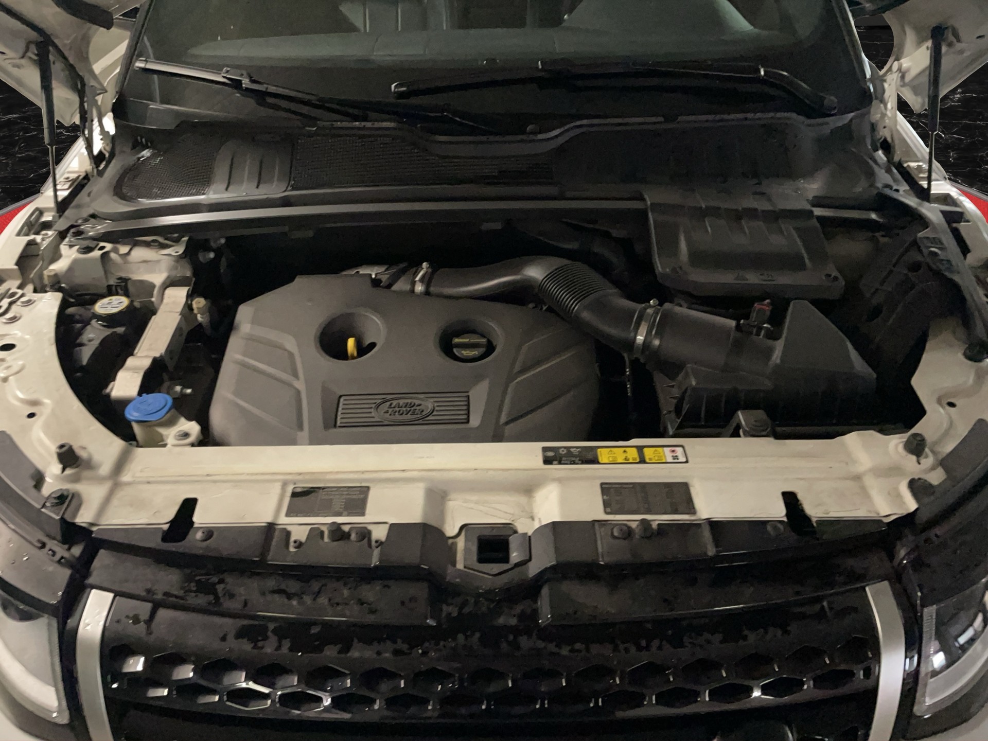 LAND ROVER Range Rover Evoque 2.0 Si4 HSE Dynamic AT9-image-12