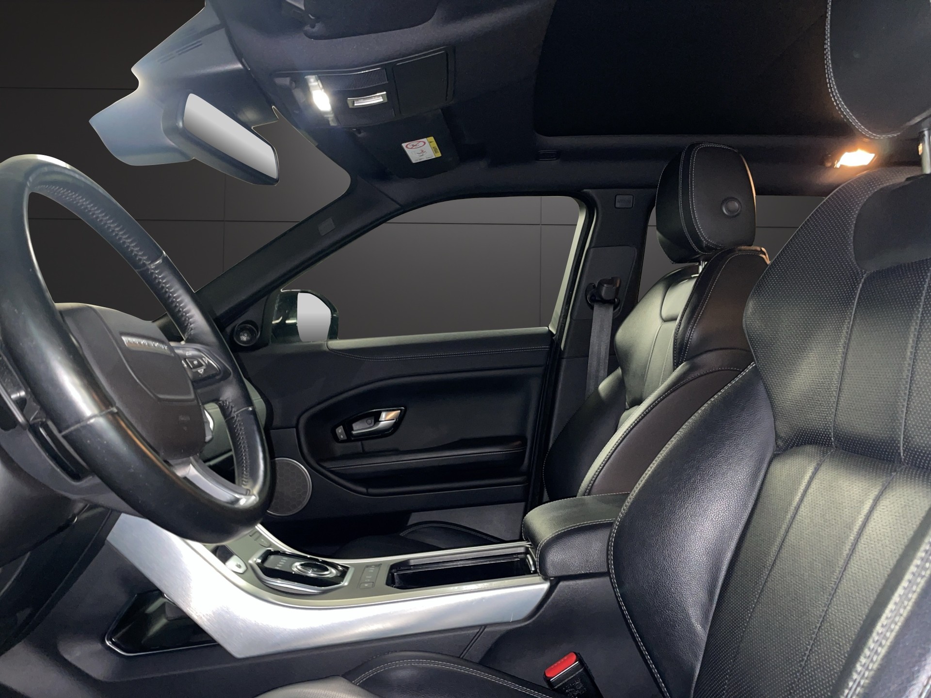 LAND ROVER Range Rover Evoque 2.0 Si4 HSE Dynamic AT9-image-8
