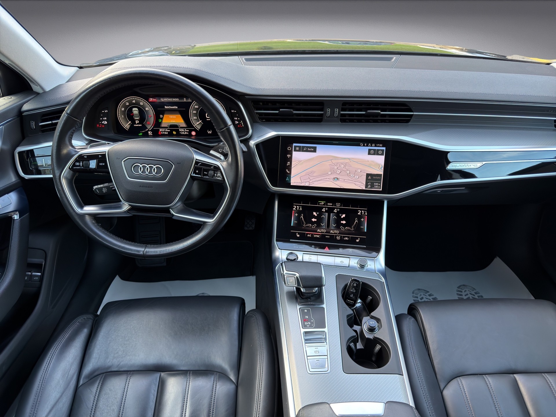 AUDI 50 TFSI e-image-9