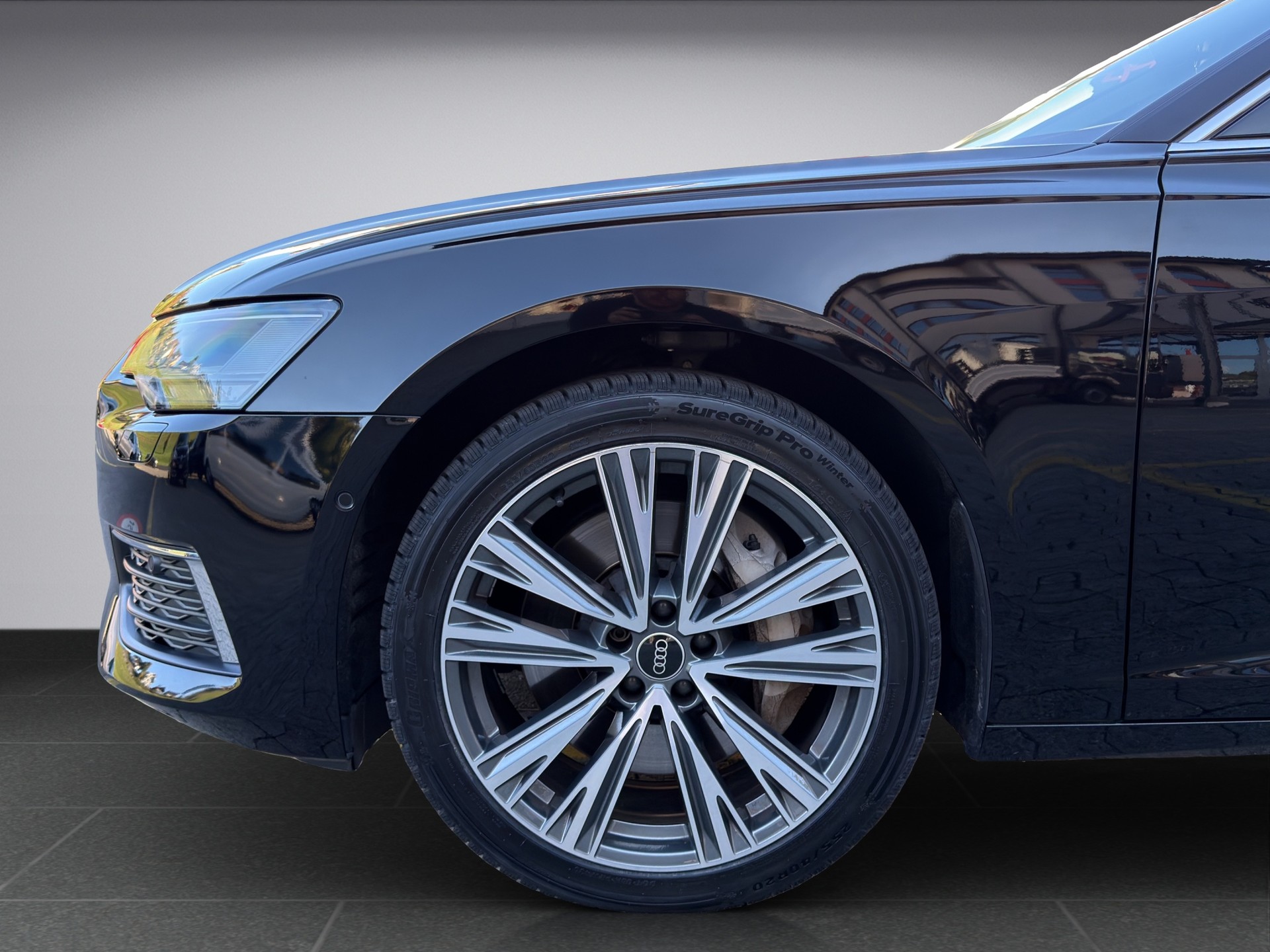 AUDI 50 TFSI e-image-14